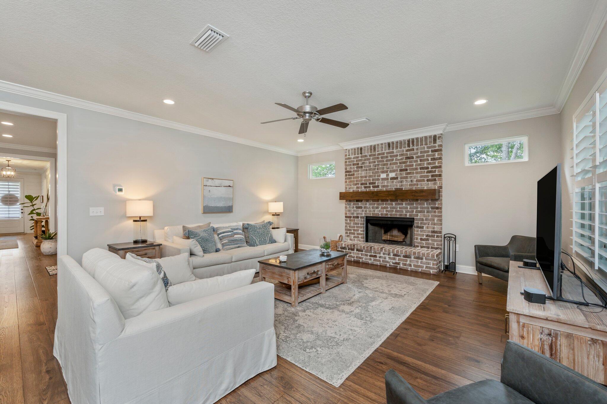 MILL CREEK FARMS - Residential