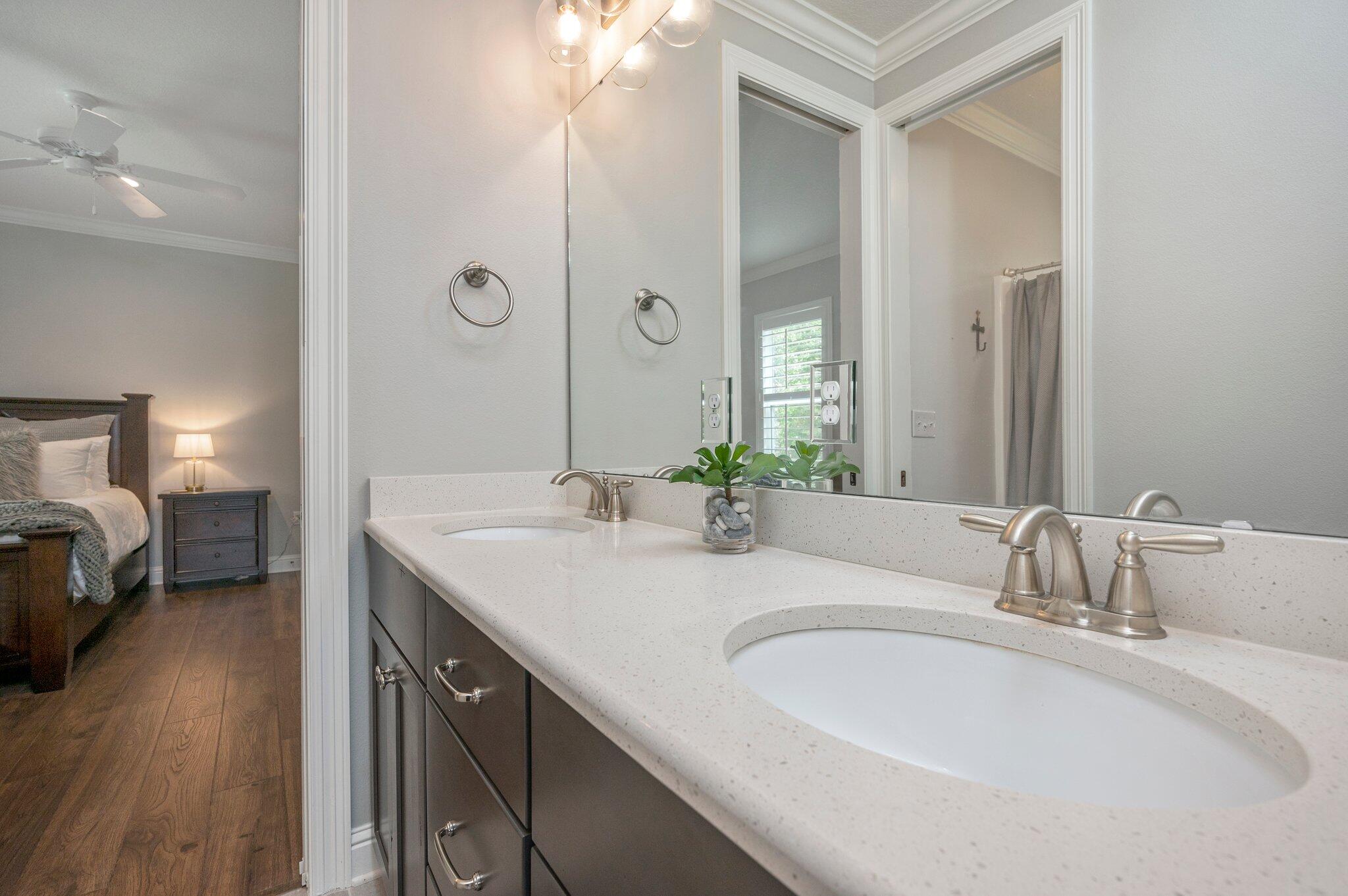 MILL CREEK FARMS - Residential