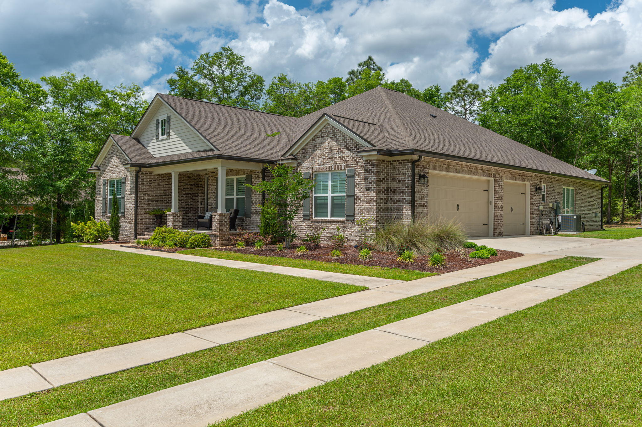 MILL CREEK FARMS - Residential