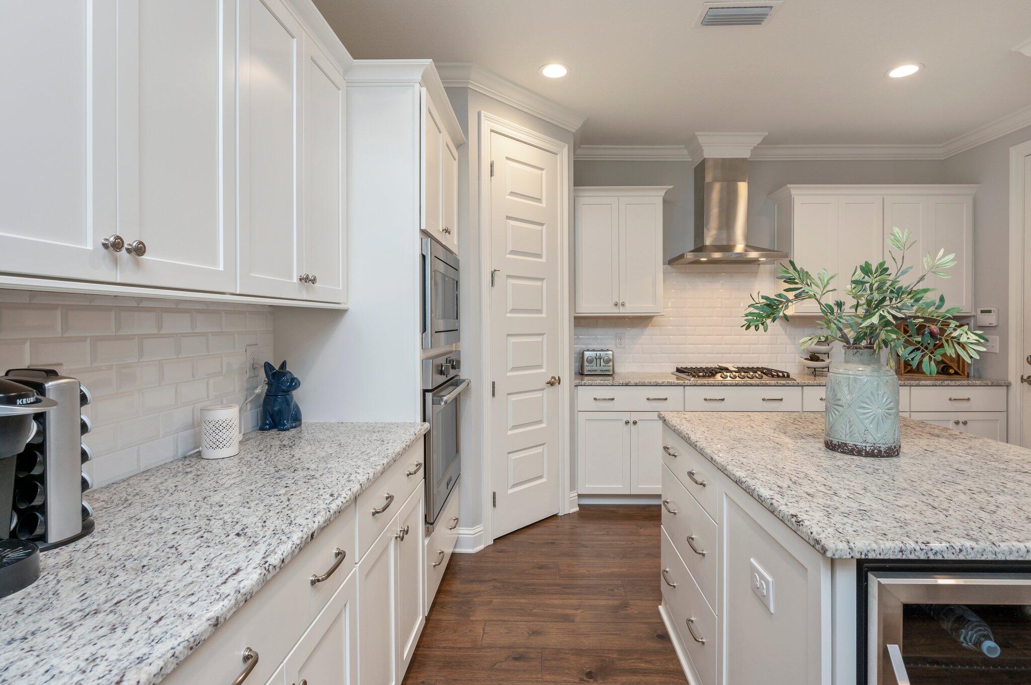 MILL CREEK FARMS - Residential