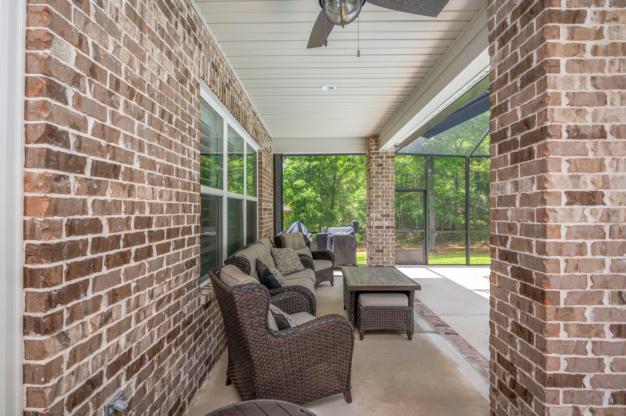 MILL CREEK FARMS - Residential