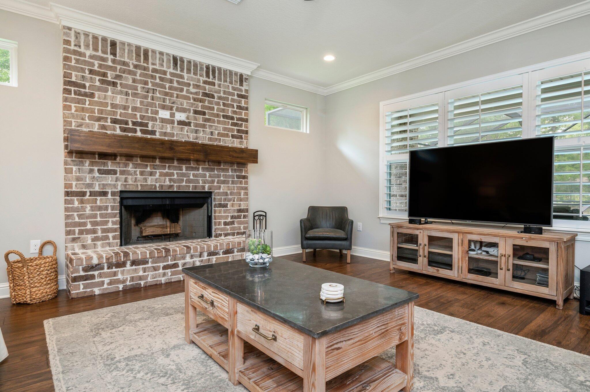 MILL CREEK FARMS - Residential