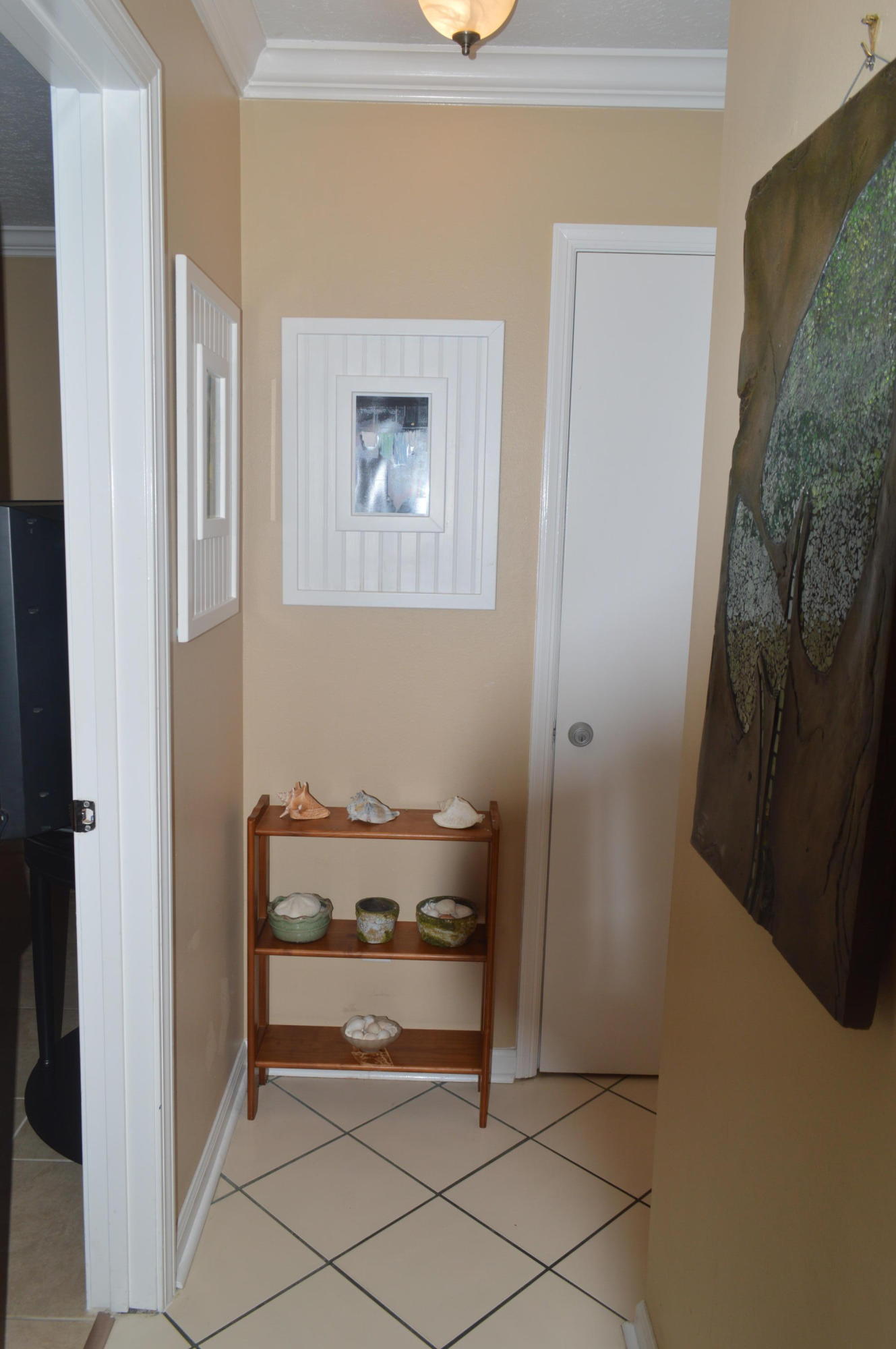 LEEWARD CONDO II - Residential