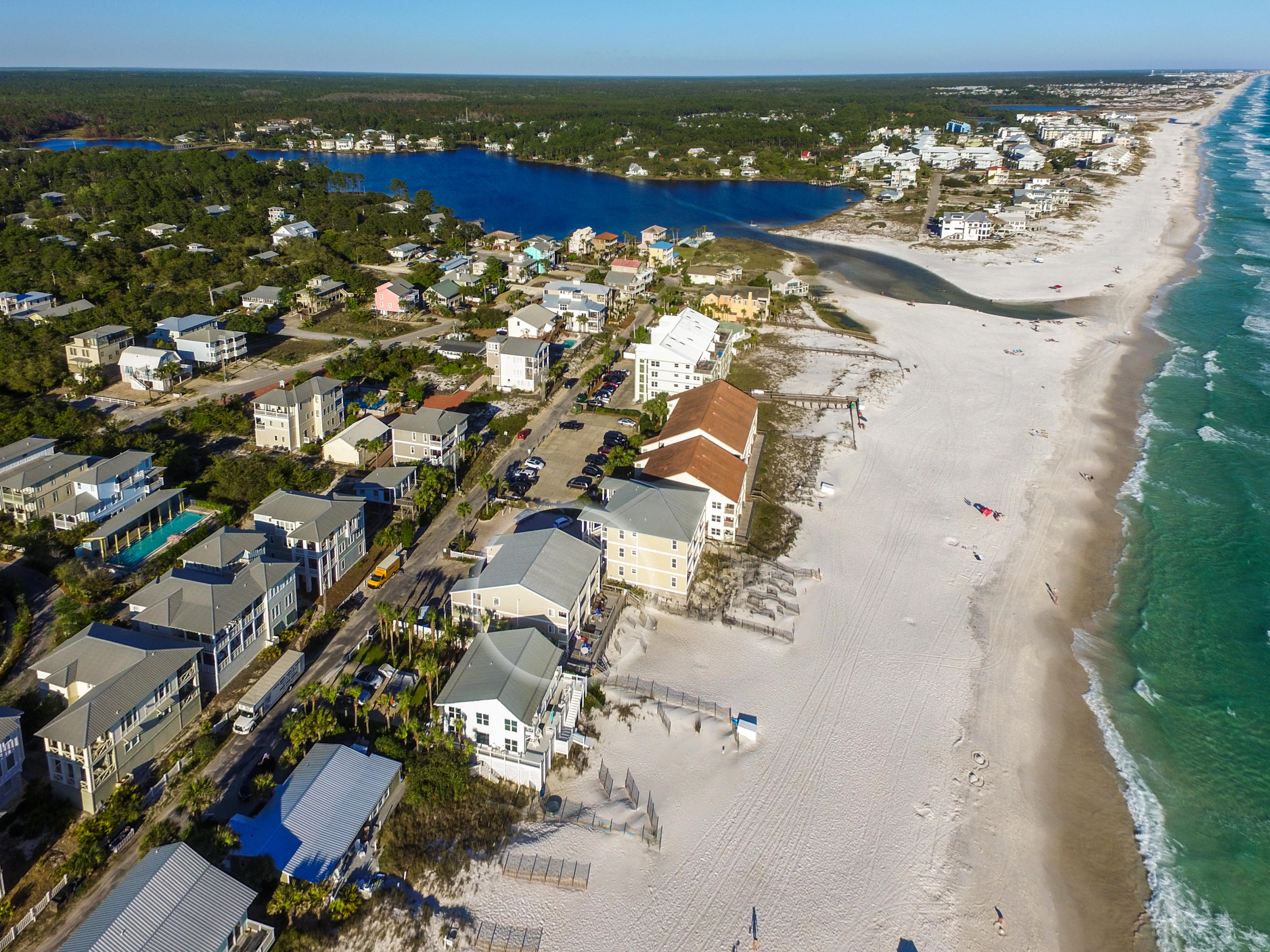 LEEWARD CONDO II - Residential