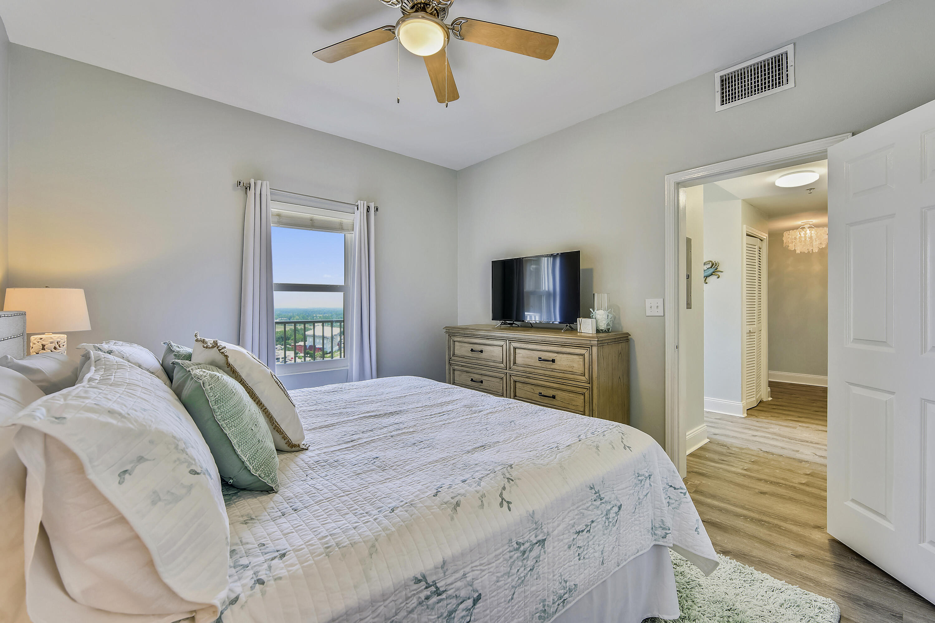 Laketown Wharf Phase II - Residential