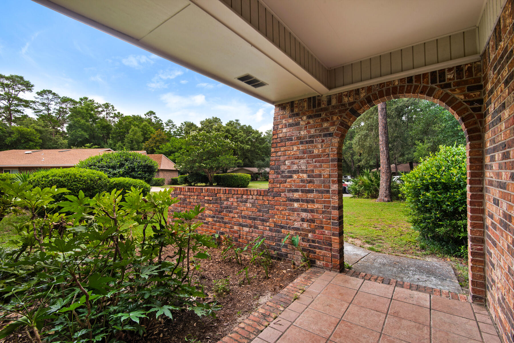 ROCKY BAYOU ESTATES 04 - Residential