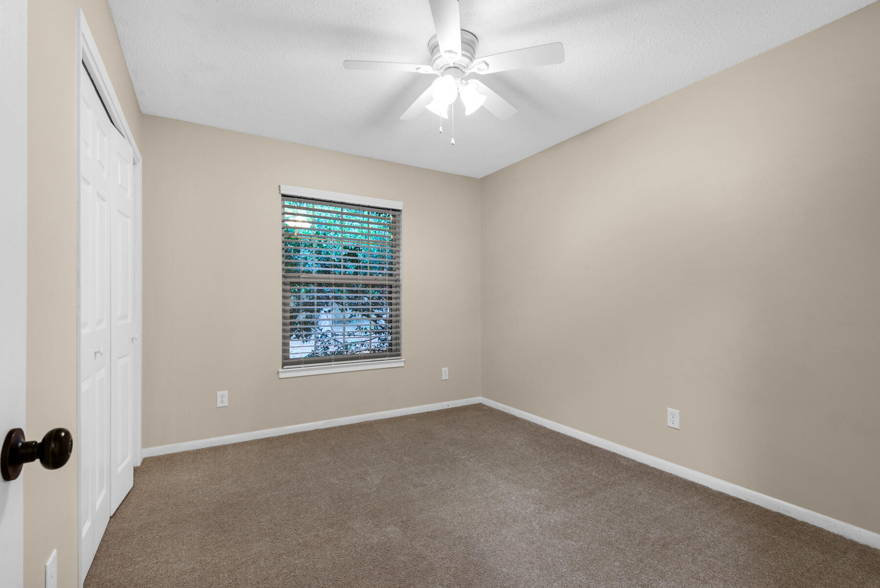 ROCKY BAYOU ESTATES 04 - Residential