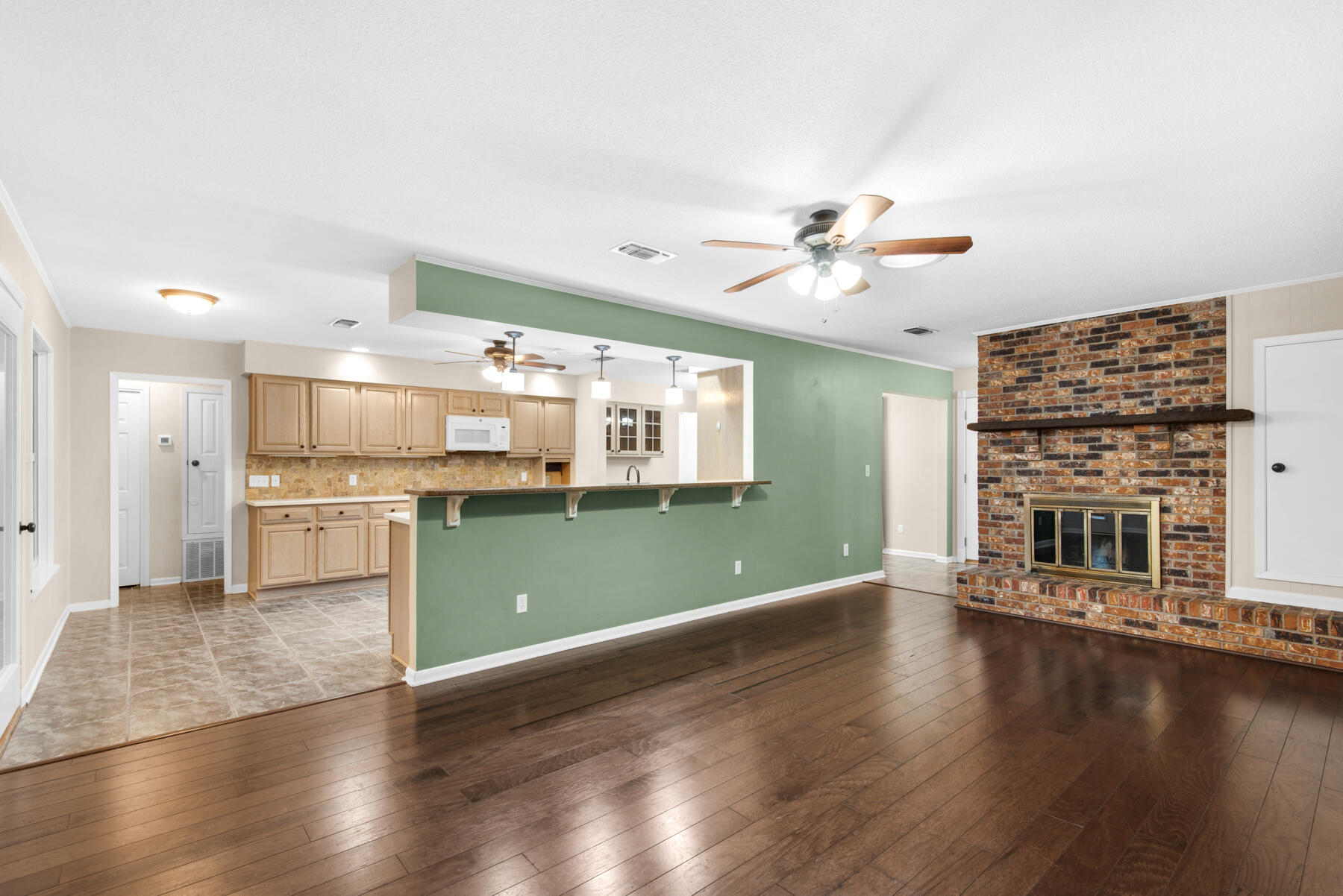 ROCKY BAYOU ESTATES 04 - Residential