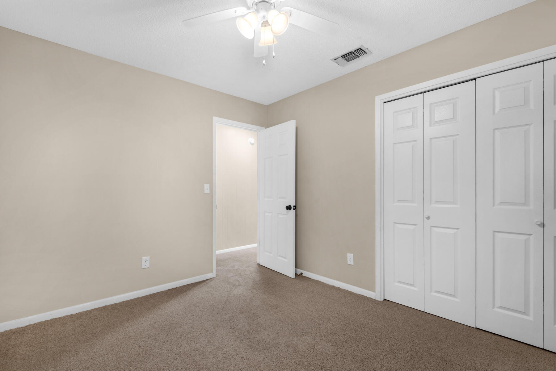 ROCKY BAYOU ESTATES 04 - Residential