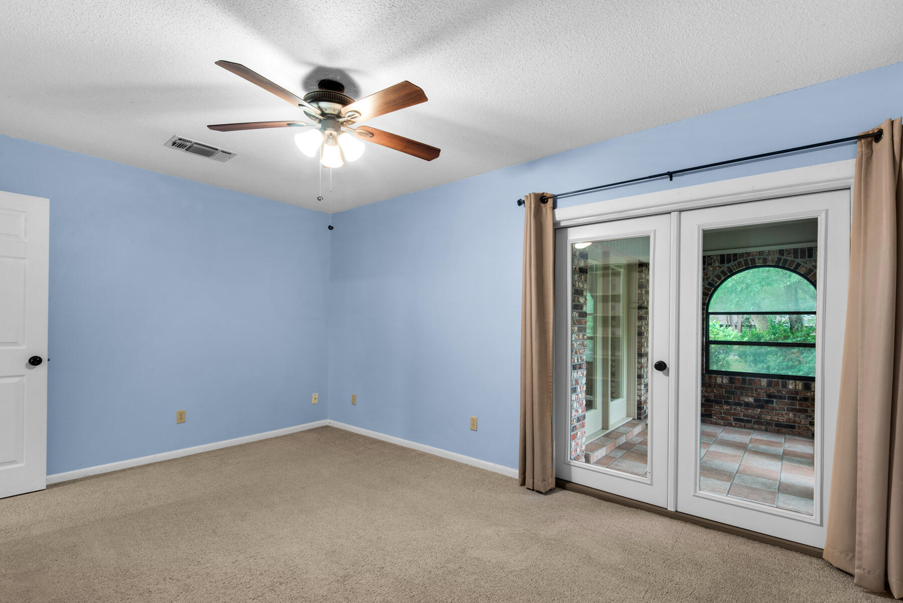 ROCKY BAYOU ESTATES 04 - Residential