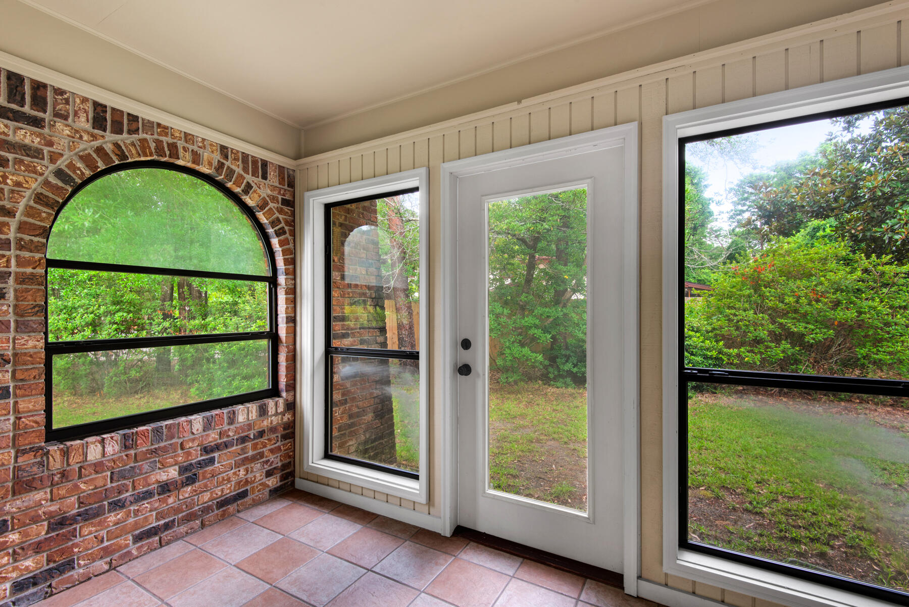 ROCKY BAYOU ESTATES 04 - Residential