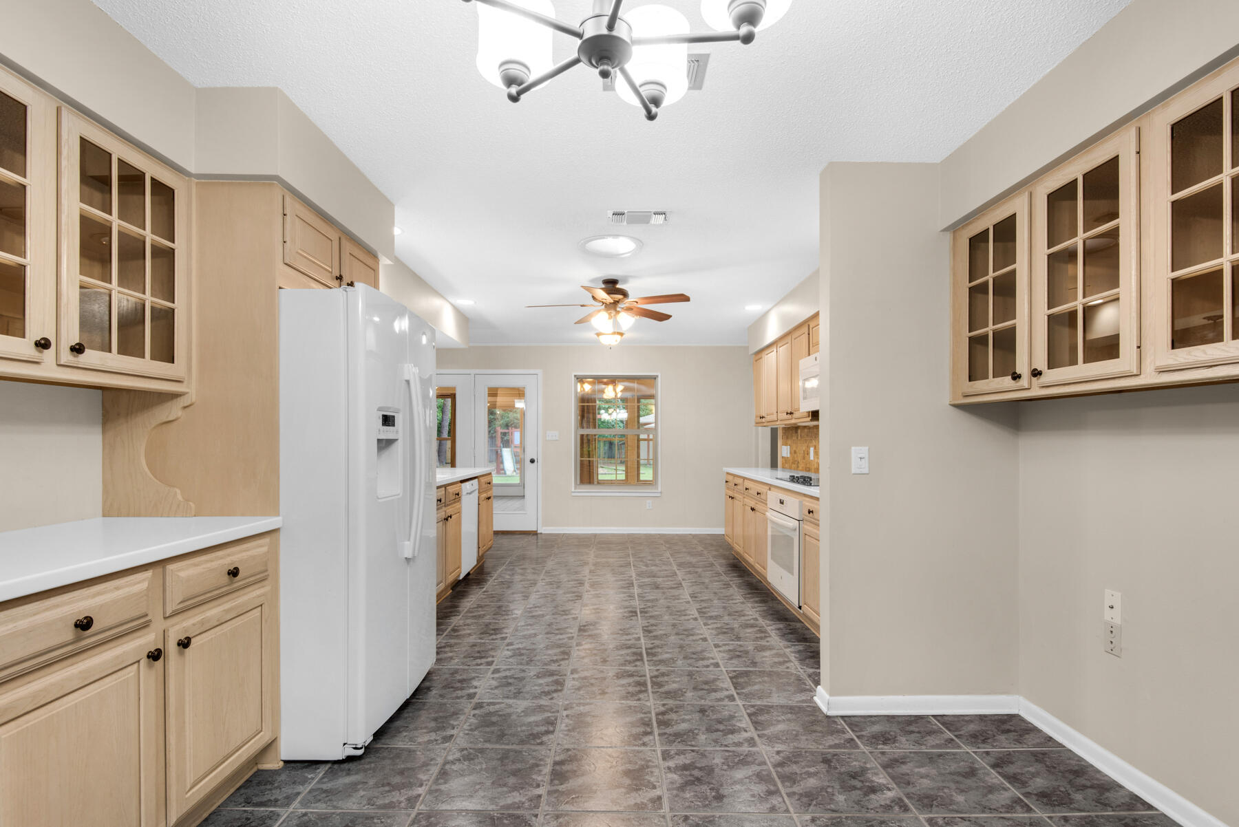 ROCKY BAYOU ESTATES 04 - Residential