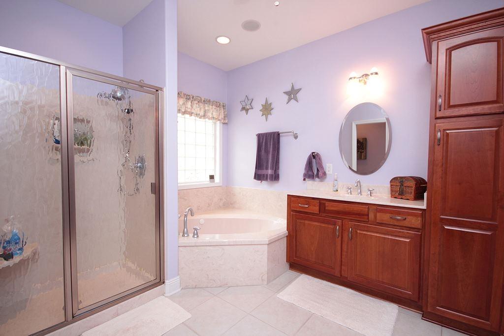 BAYSHORE PLACE PH 4 - Residential