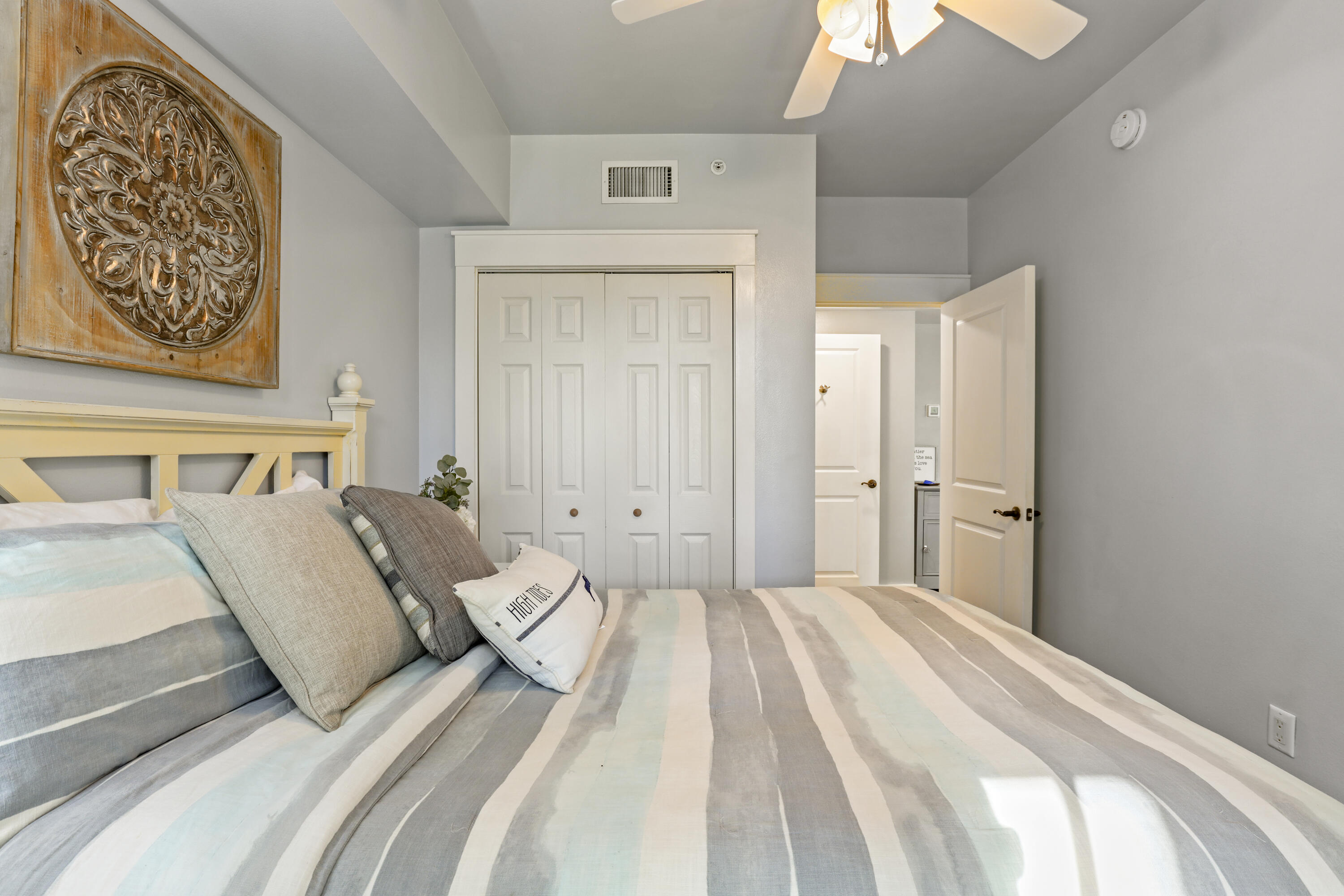 PILOT HOUSE - Residential Lease