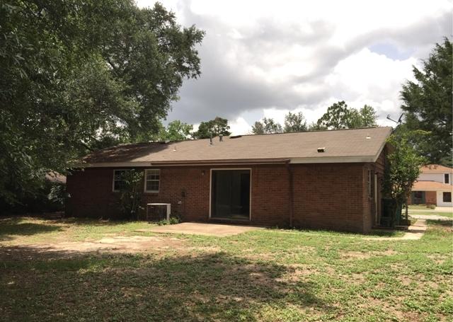 CAROL ANNE MANOR - Residential