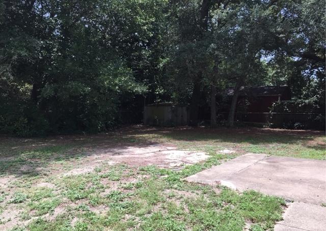 CAROL ANNE MANOR - Residential