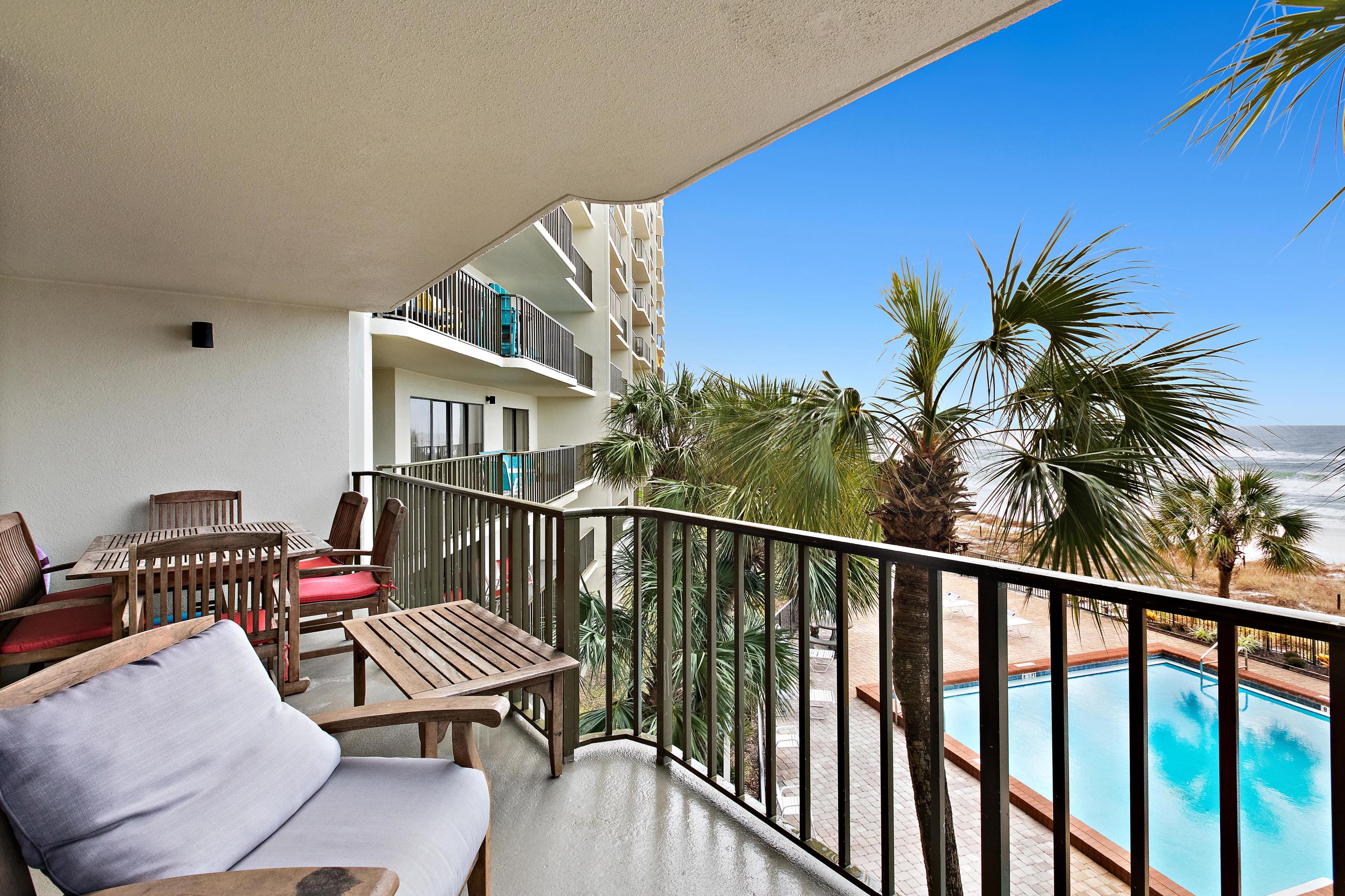 The Commodore - Residential