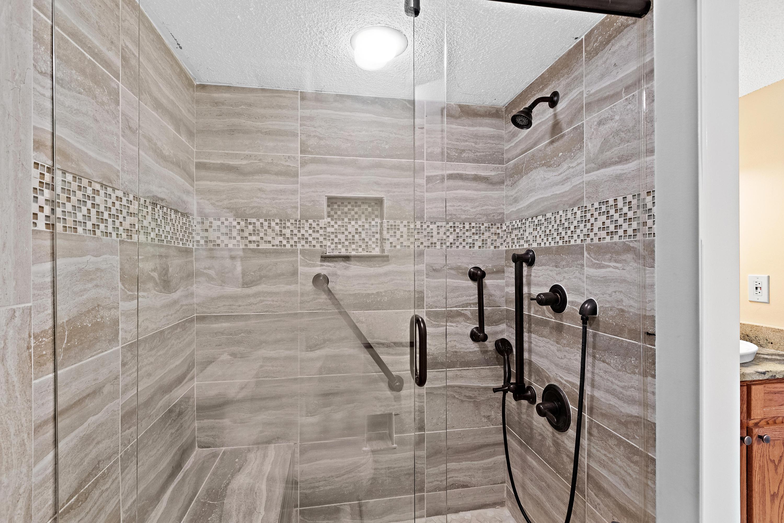 The Commodore - Residential