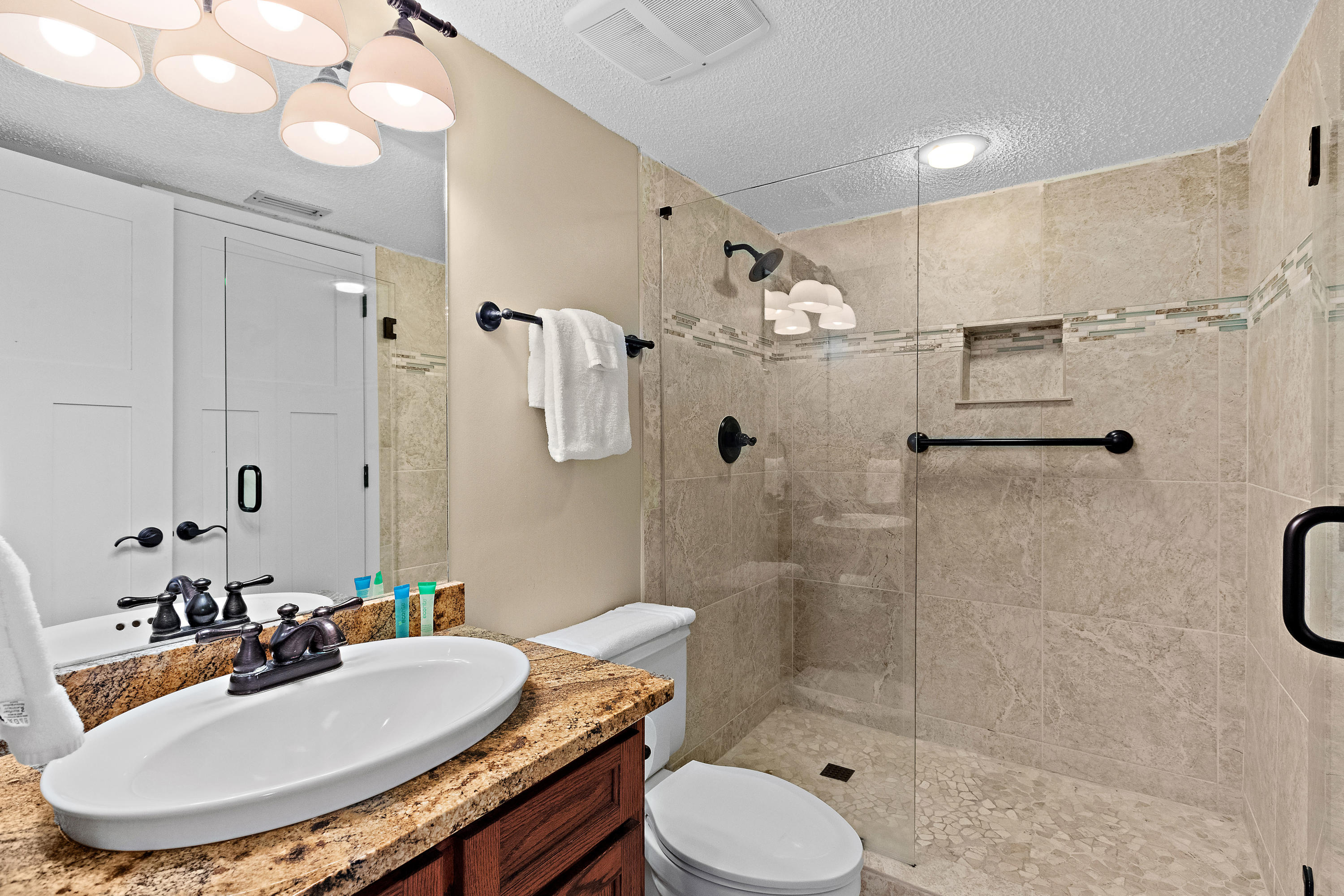 The Commodore - Residential