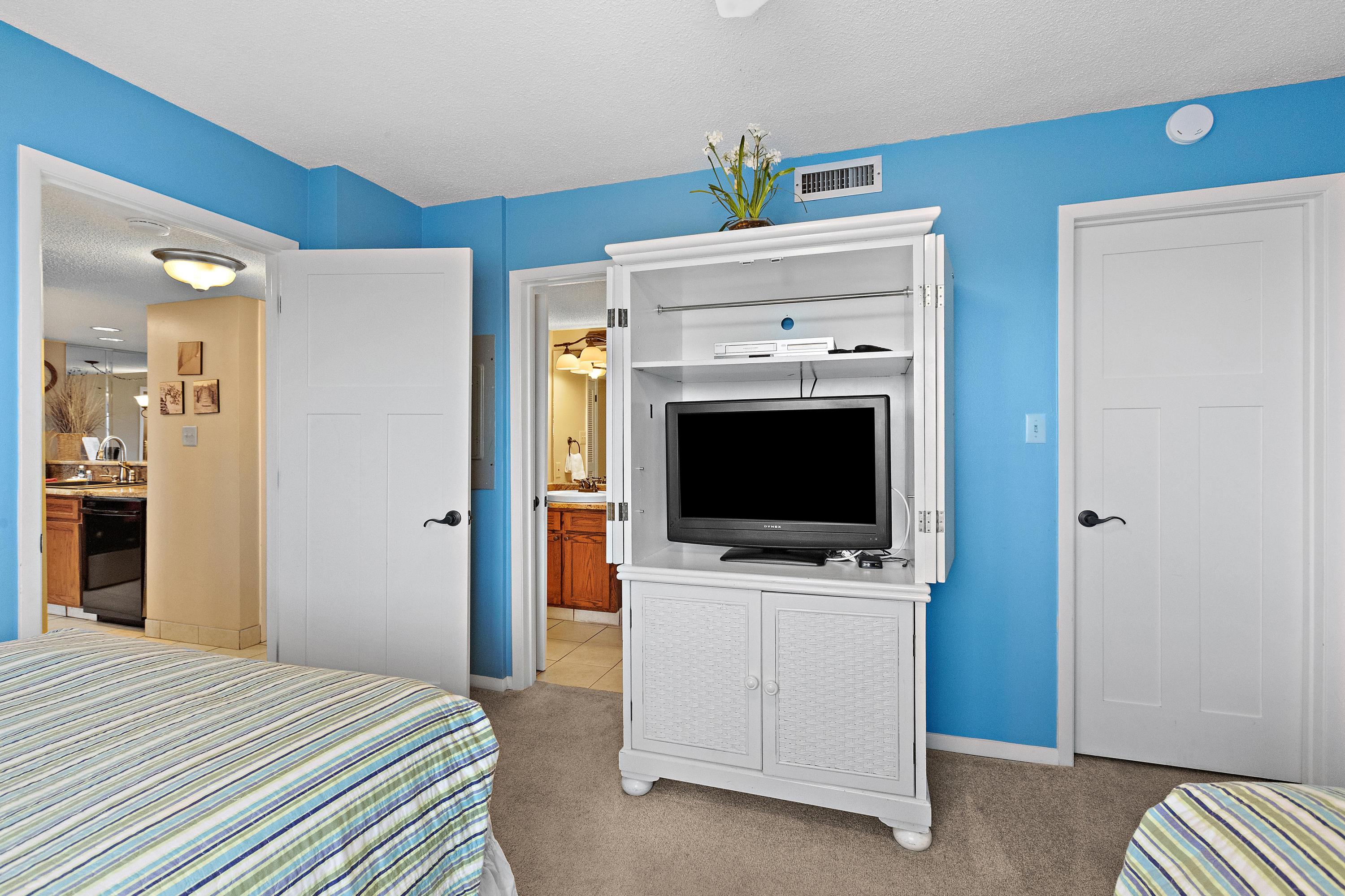 The Commodore - Residential