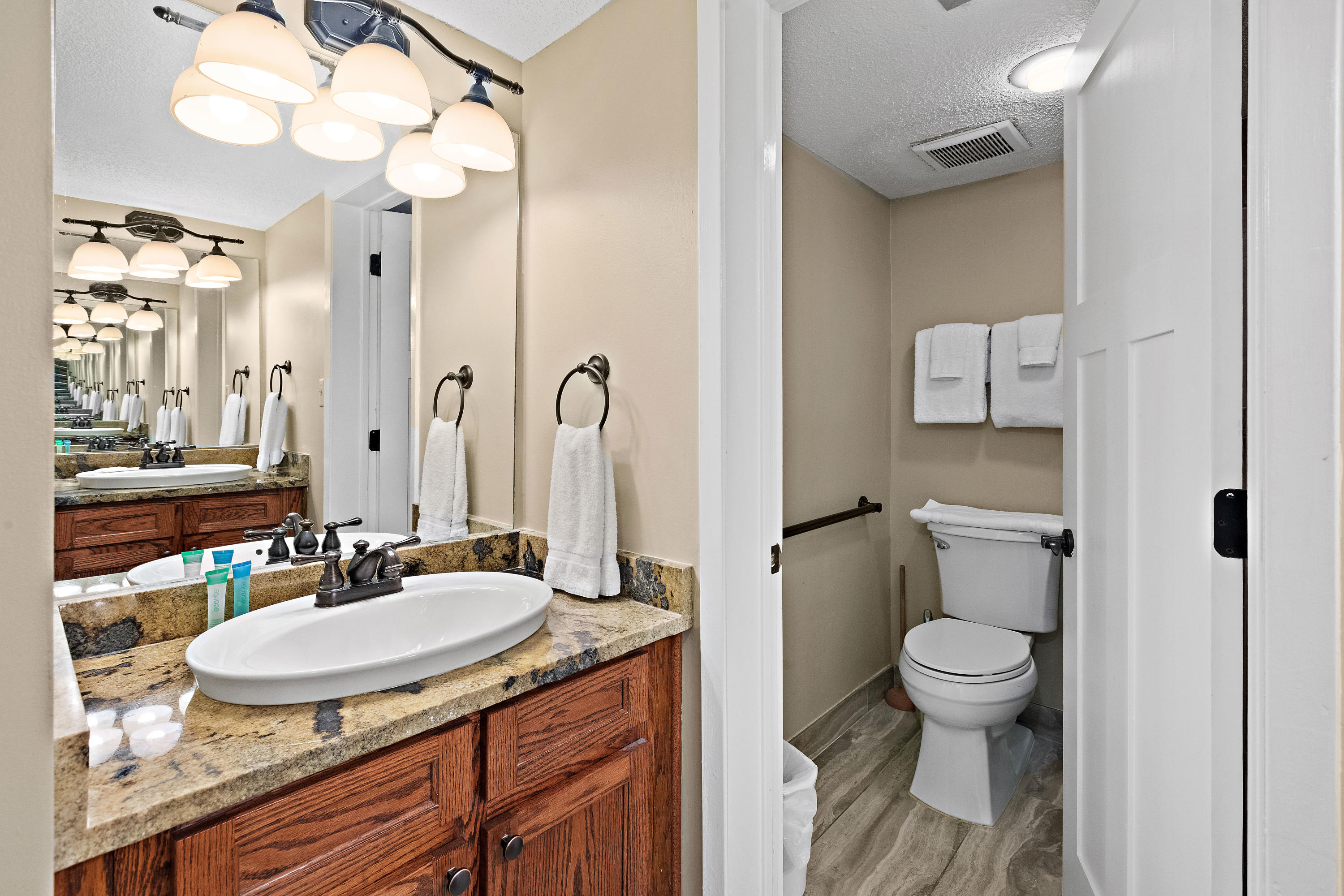 The Commodore - Residential