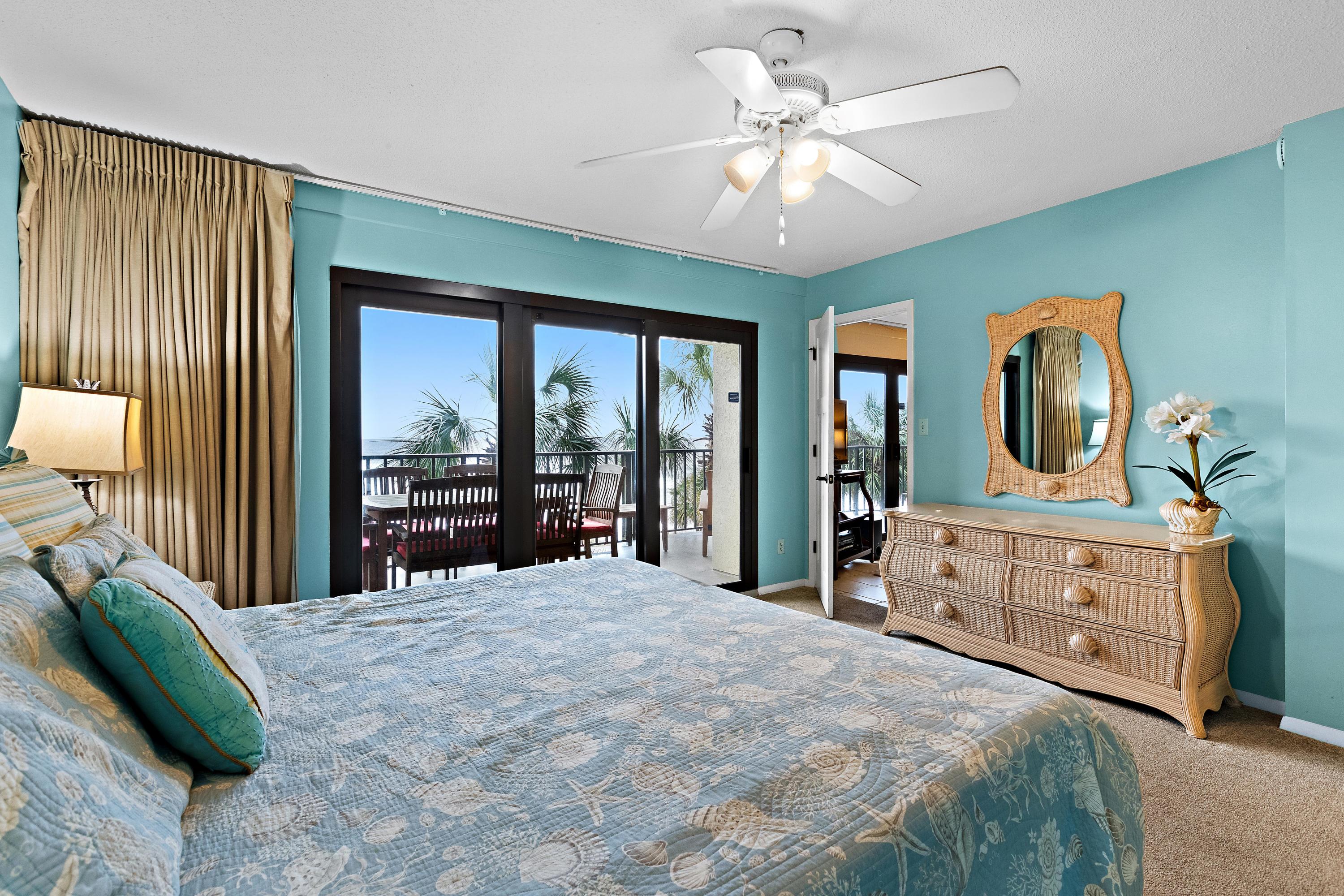 The Commodore - Residential