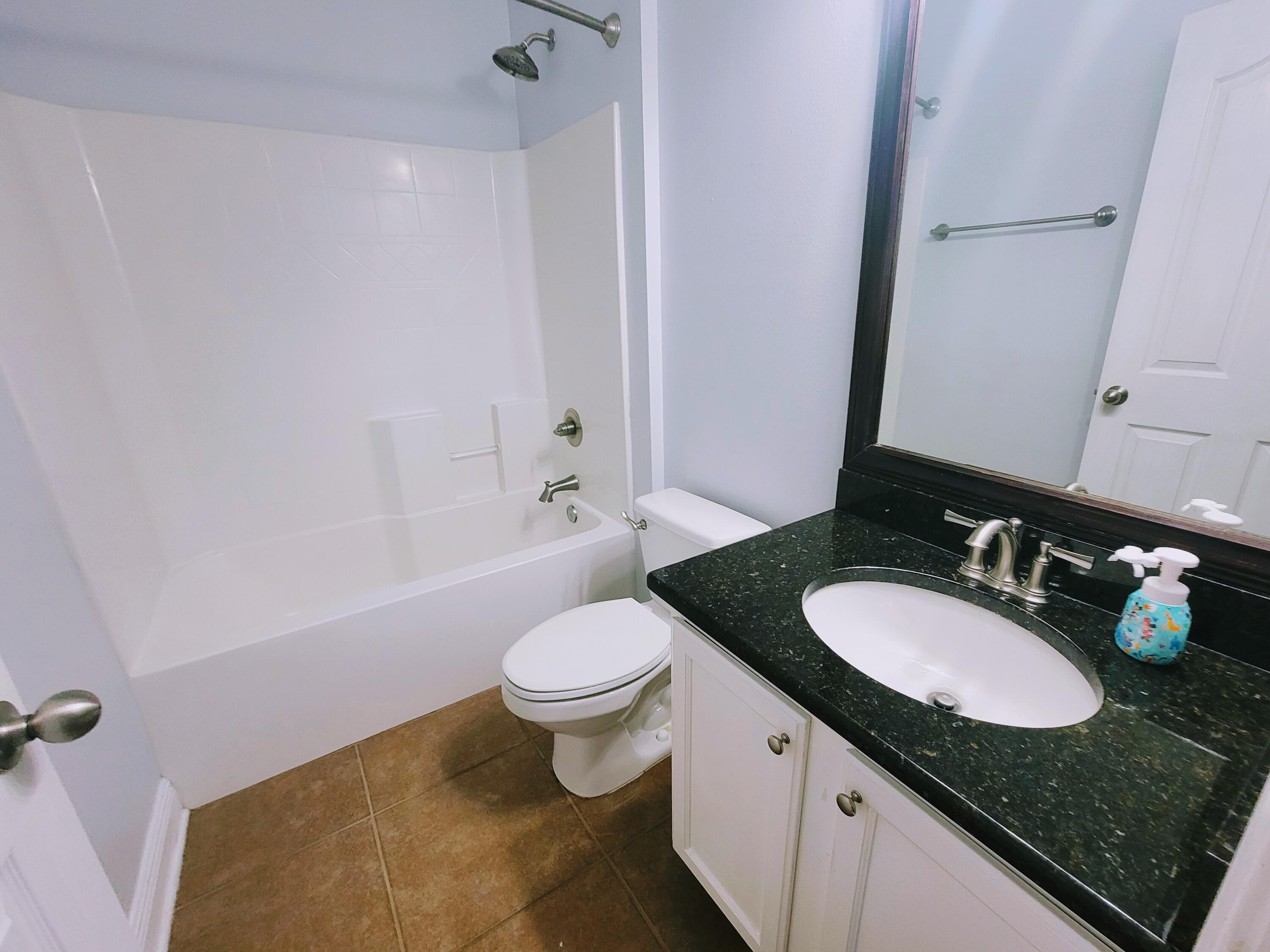 ROLLING RIDGE S/D - Residential Lease