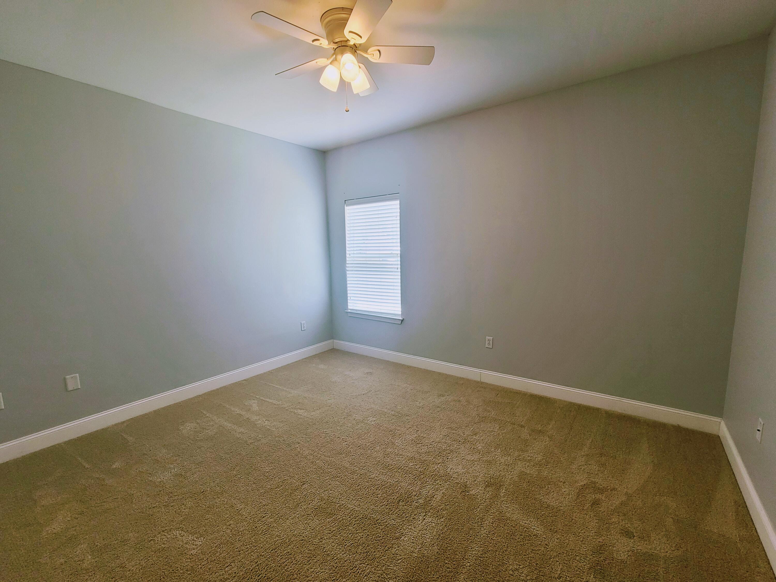 ROLLING RIDGE S/D - Residential Lease