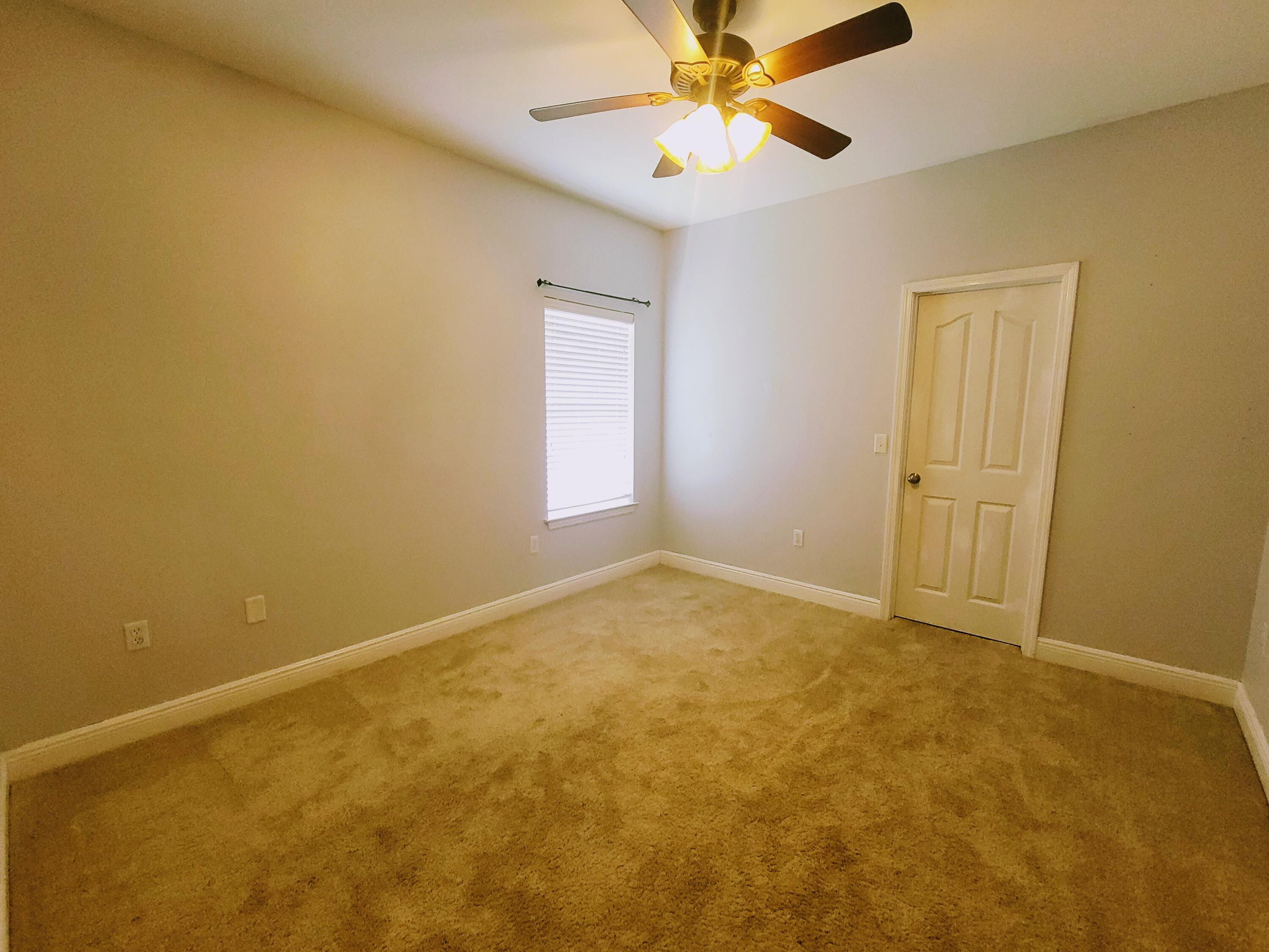 ROLLING RIDGE S/D - Residential Lease