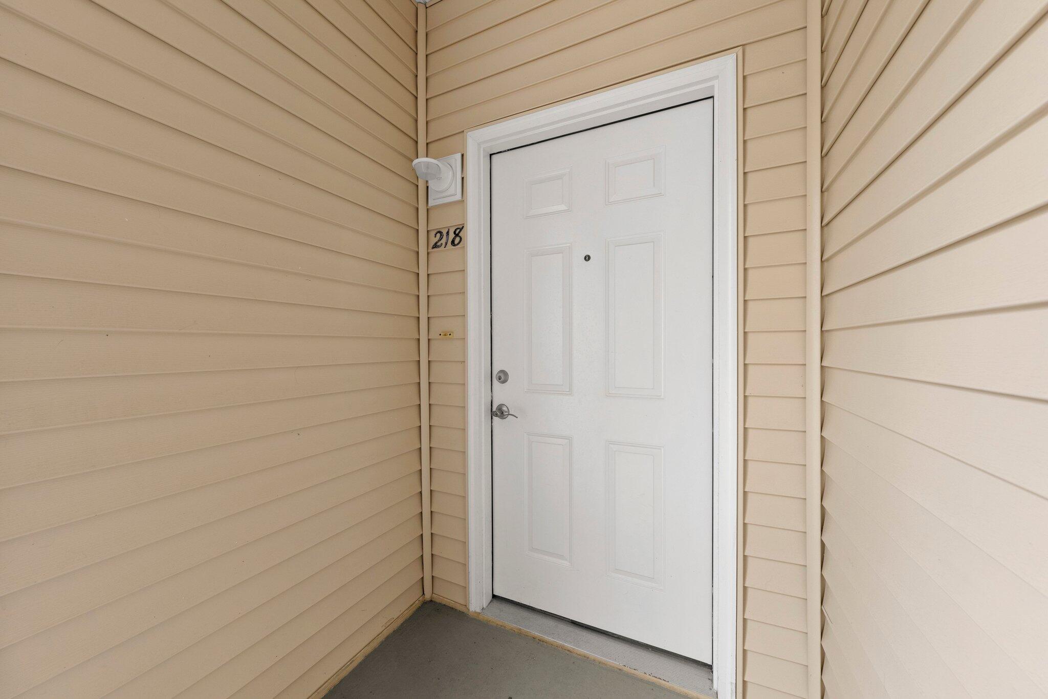 THE OAKS AT NICEVILLE - Residential Lease