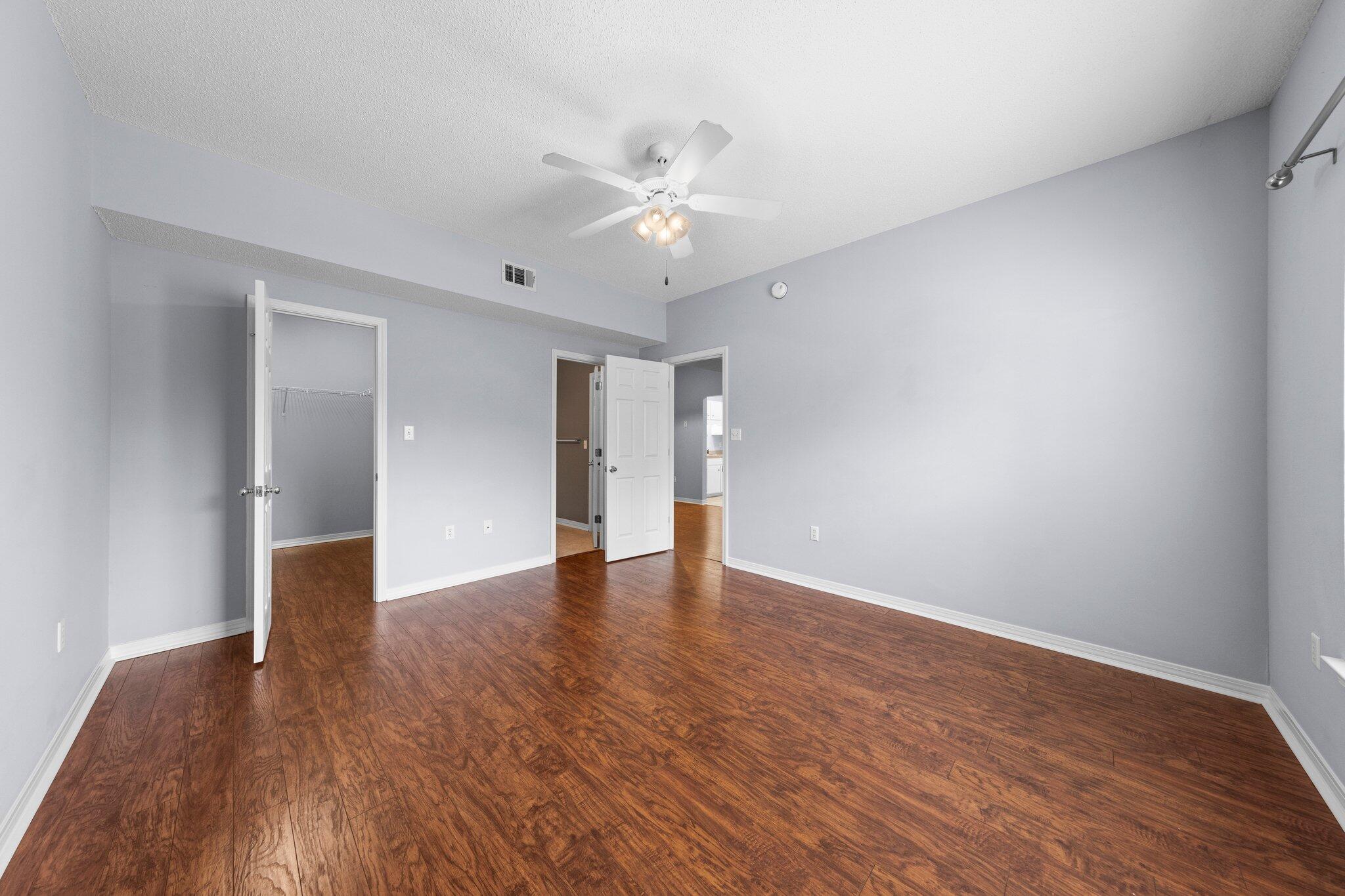 THE OAKS AT NICEVILLE - Residential Lease
