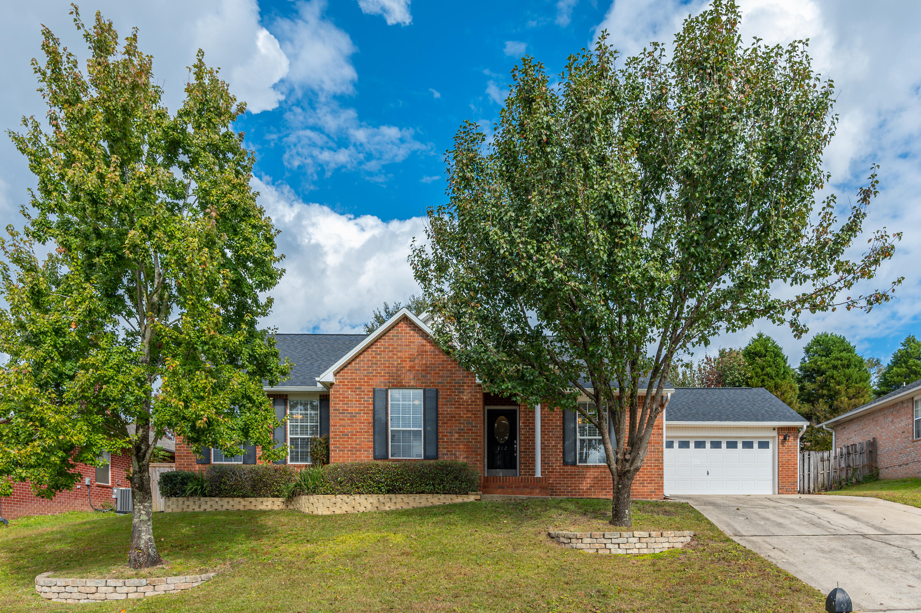 Do you need a spacious 4 bedroom home in South Crestview??? Then you've found it! This home is refreshed and ready for you! Featuring 4 bedrooms, 2.5 bathrooms, updated kitchen, newer appliances, large master en suite, and an inviting living room with electric fireplace PLUS a loft space all within over 2,200 square feet, this is the ONE you've been waiting for. Make your appointment today!