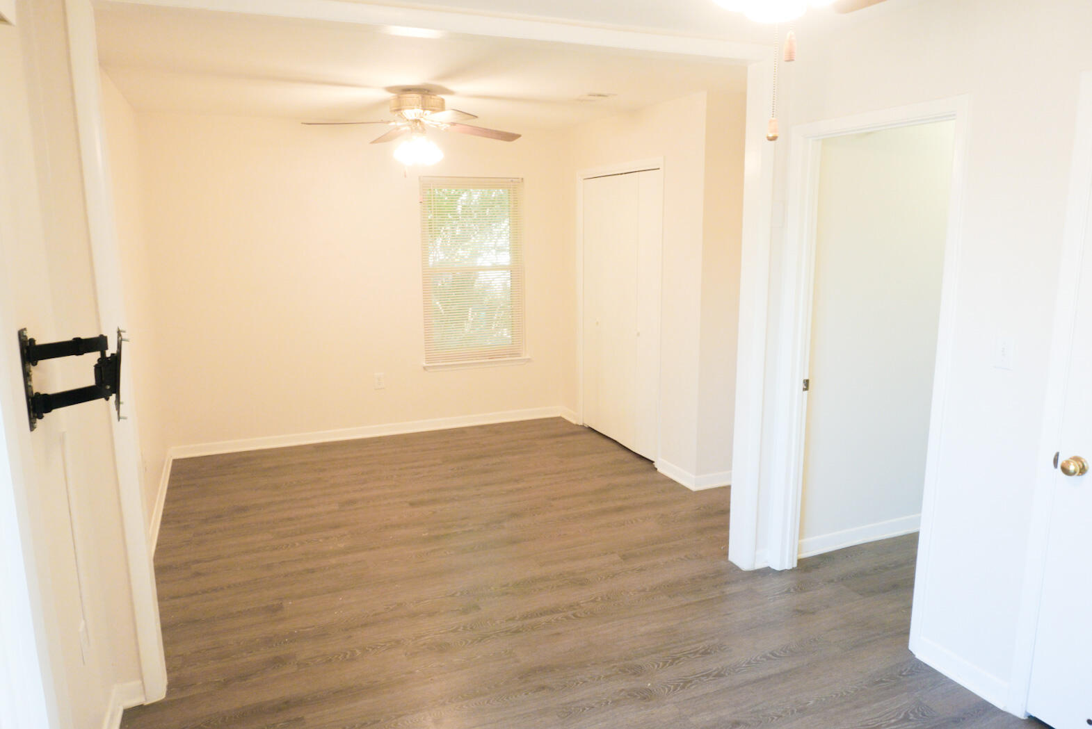 MARINA VIEW T/H AMEND - Residential Lease