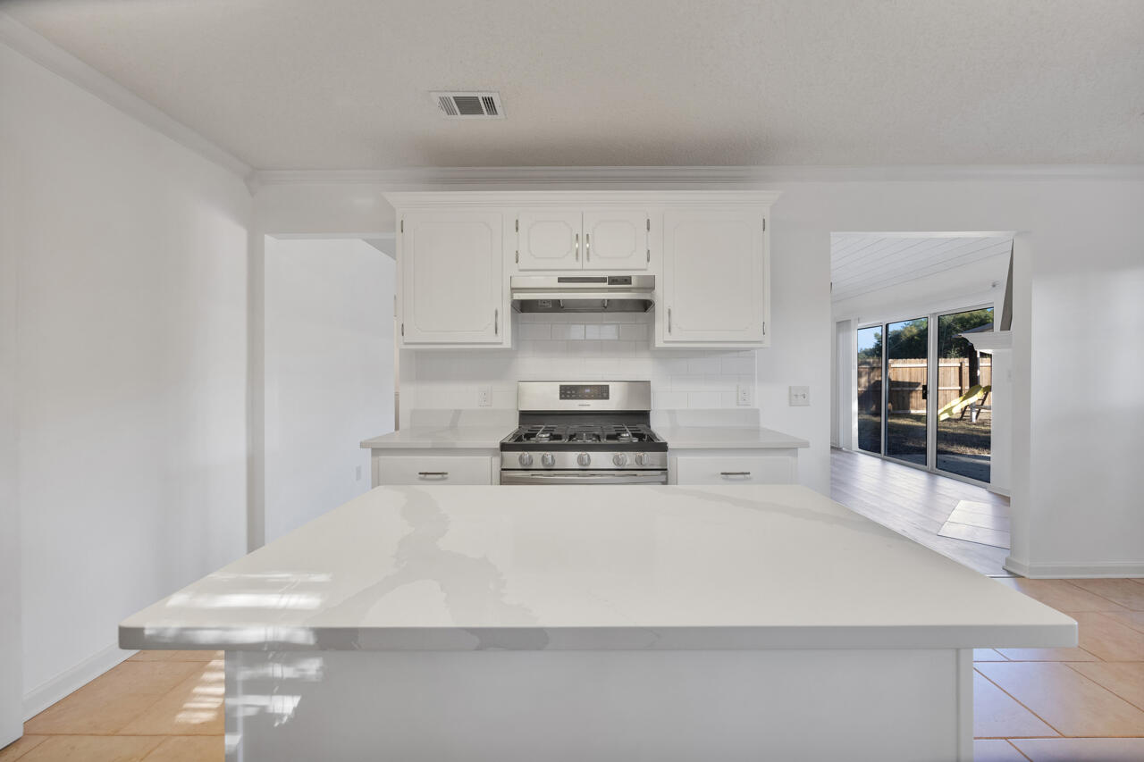 PINNACLE POINT - Residential