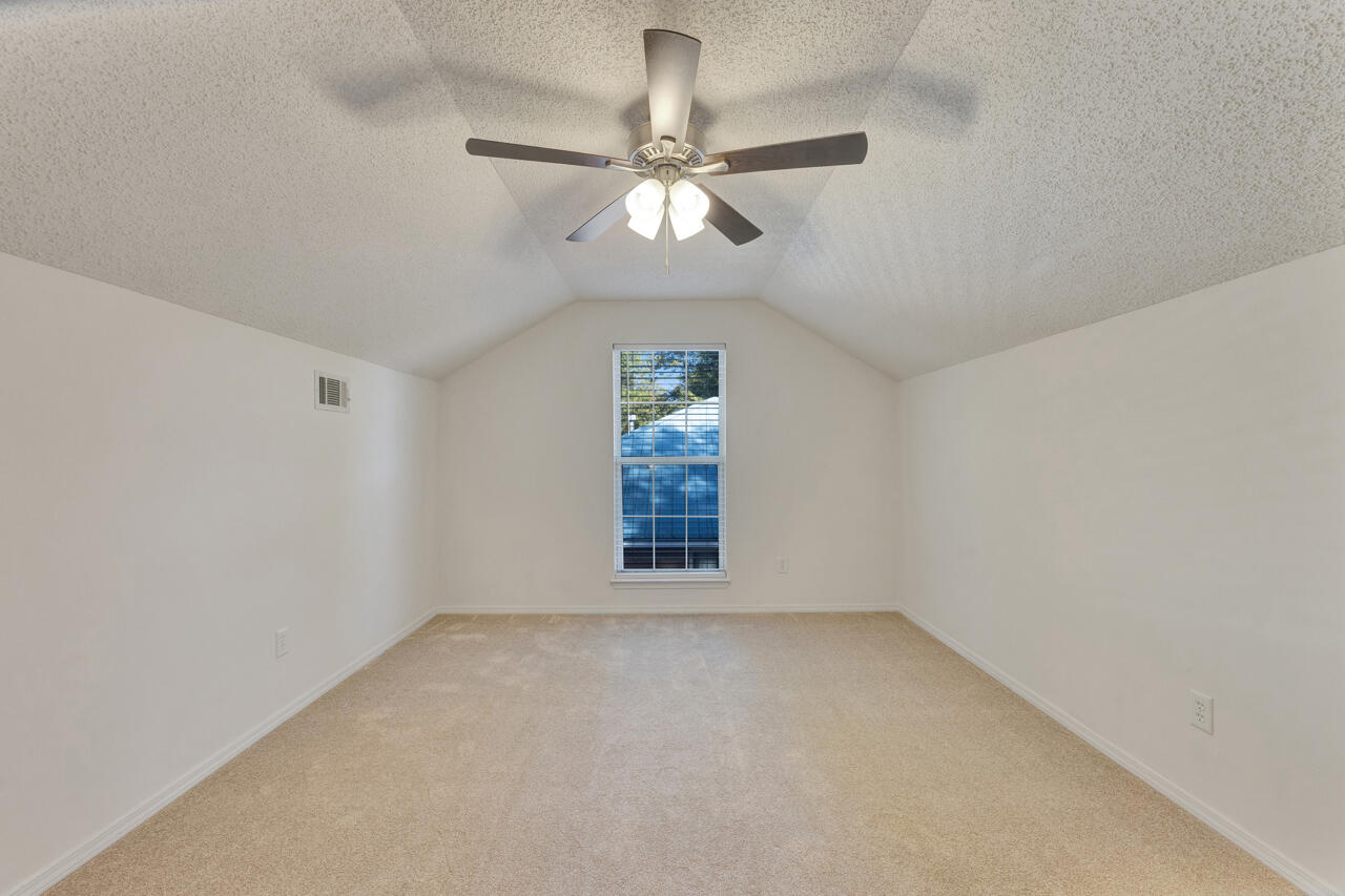 PINNACLE POINT - Residential