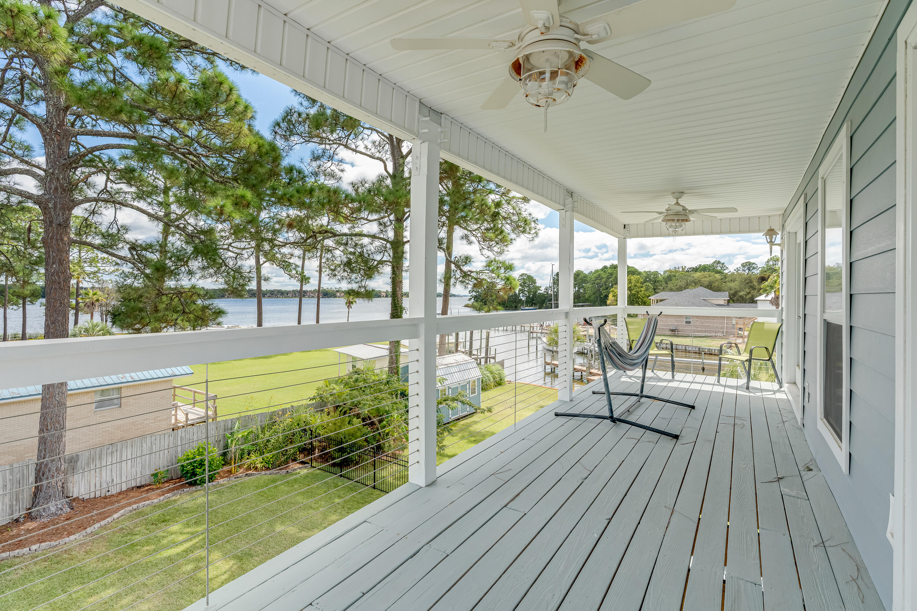 PINECREST - Residential