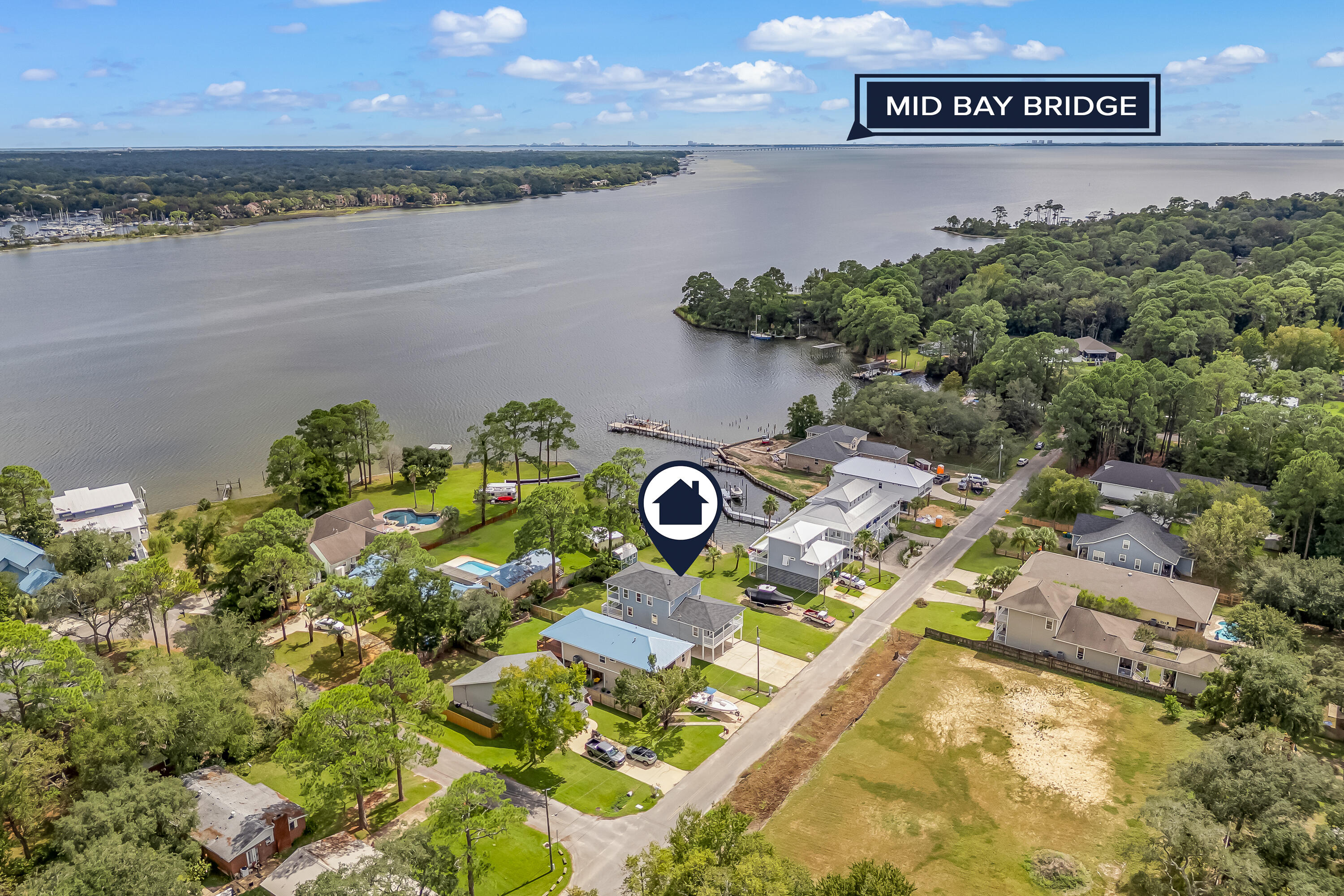 PINECREST - Residential