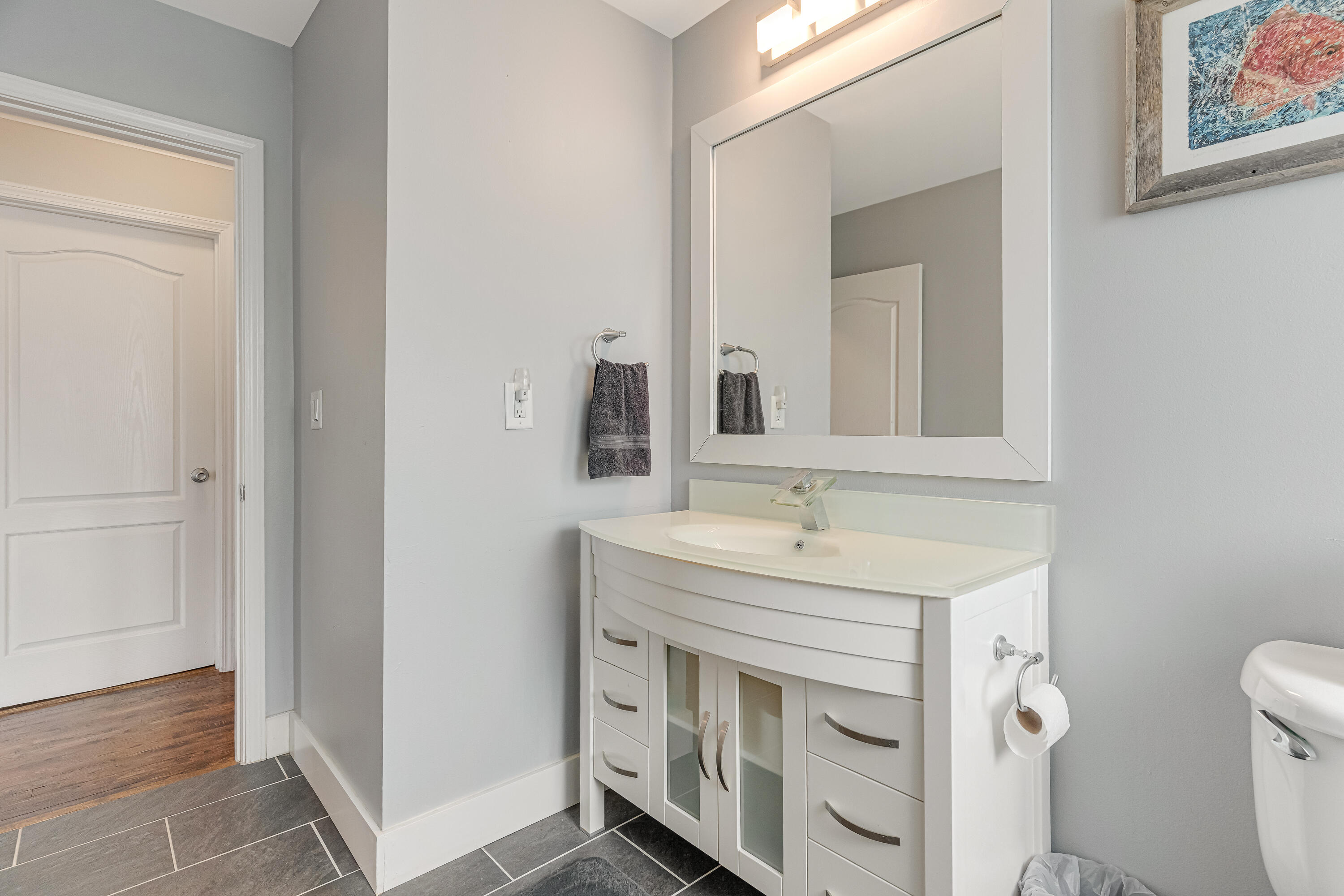PINECREST - Residential