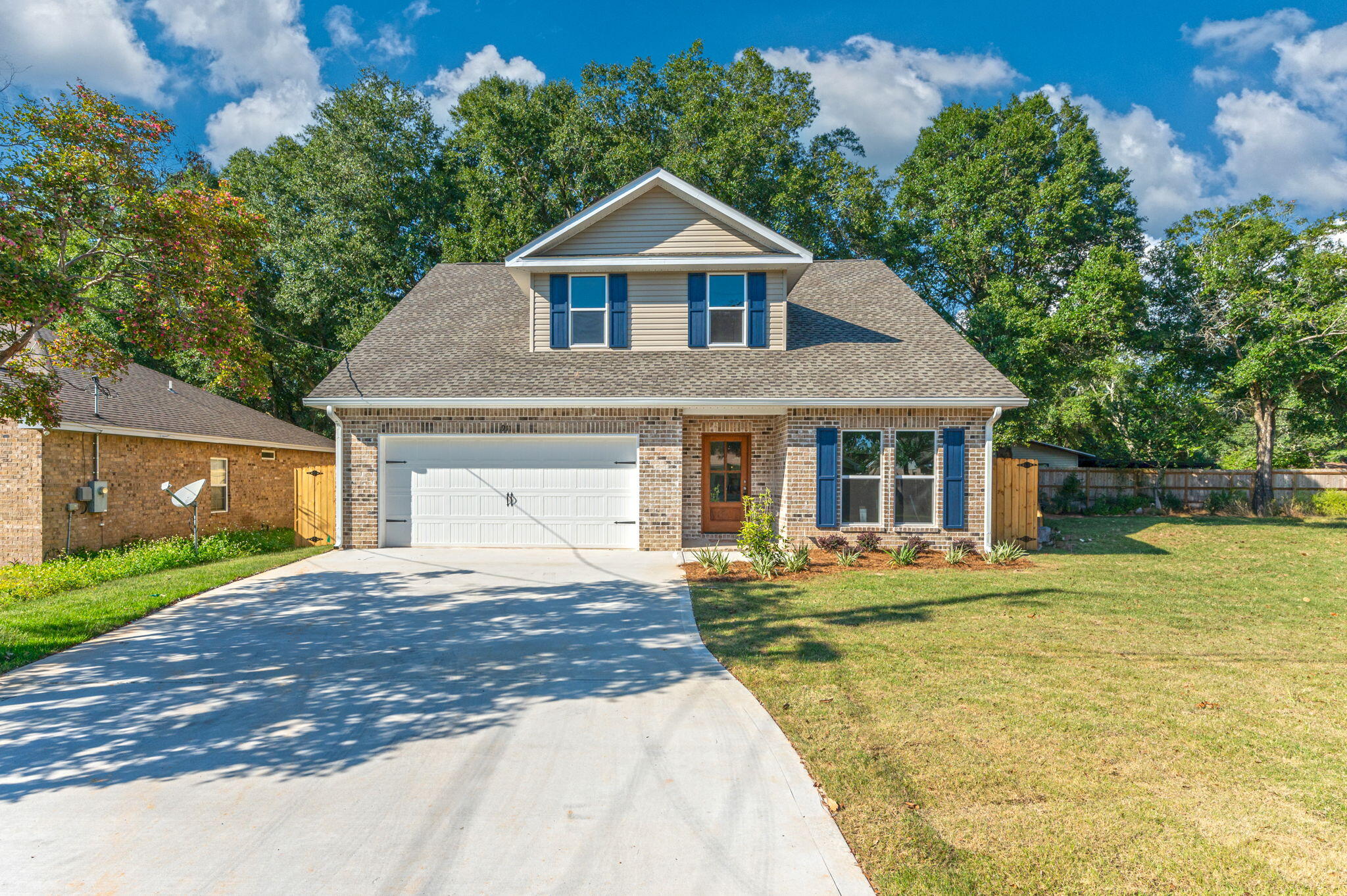 PINECREST ADD 2 - Residential