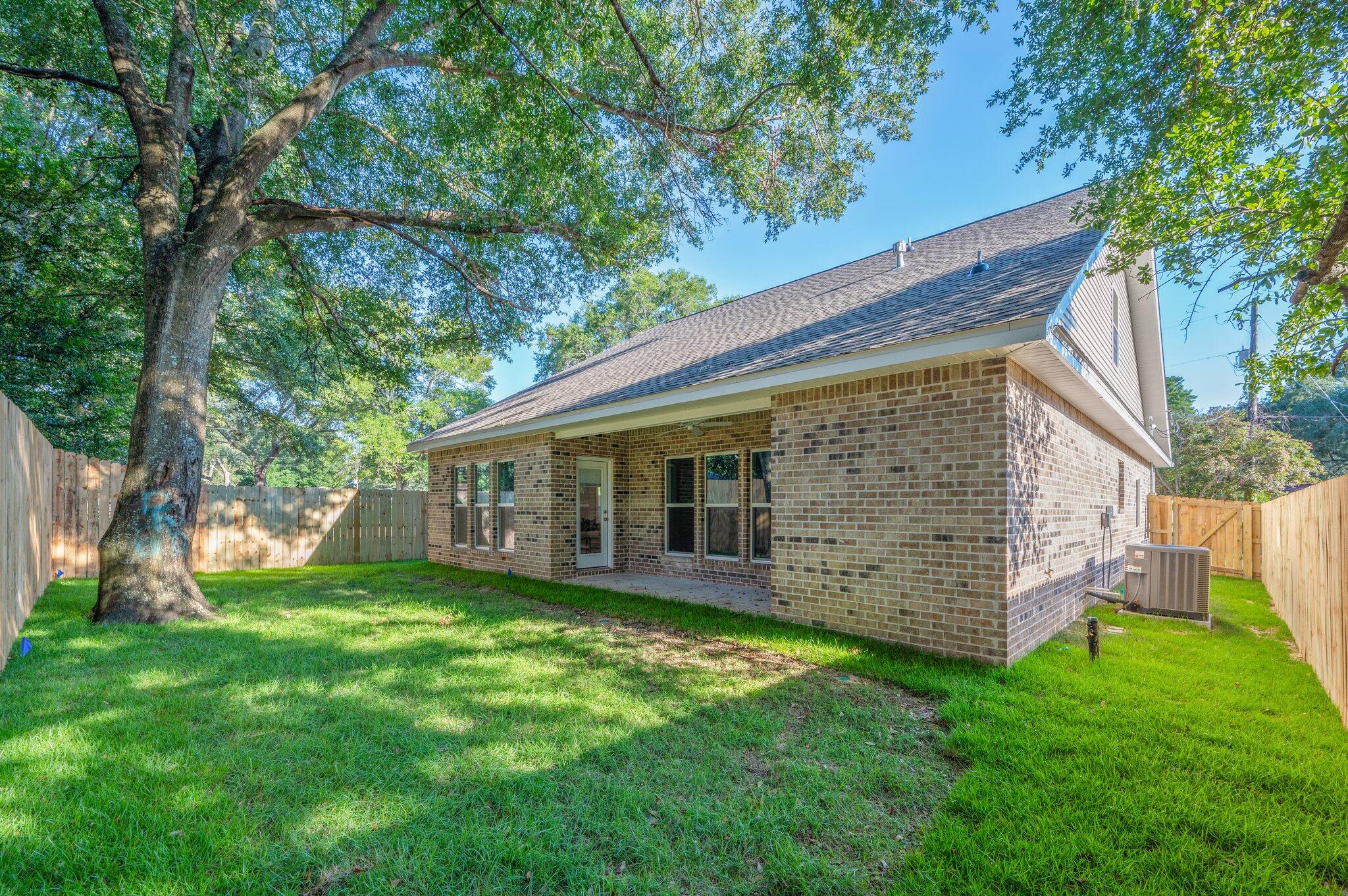 PINECREST ADD 2 - Residential