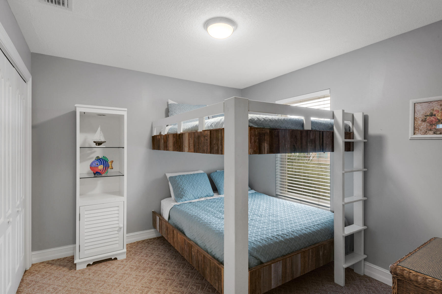 SUNSET VILLAS - Residential