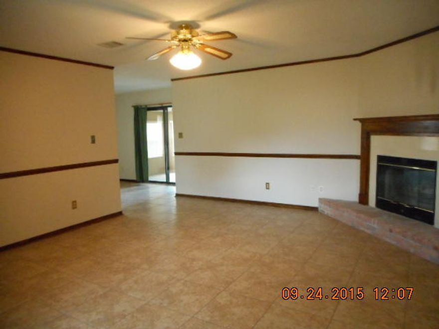 Very nice and nearly new all brick home in Fort Walton Beach. Convenient mid-town location and close to both bases! New paint, new carpet, new ceramic tile flooring and new kitchen and bathroom cabinets and granite countertops in 2015. New HVAC 2014. Split bedroom floor plan. Wood burning fireplace in living room. Small Florida room off the kitchen looks over the back yard. Yard is privacy fenced and has lawn pump and sprinkler system.