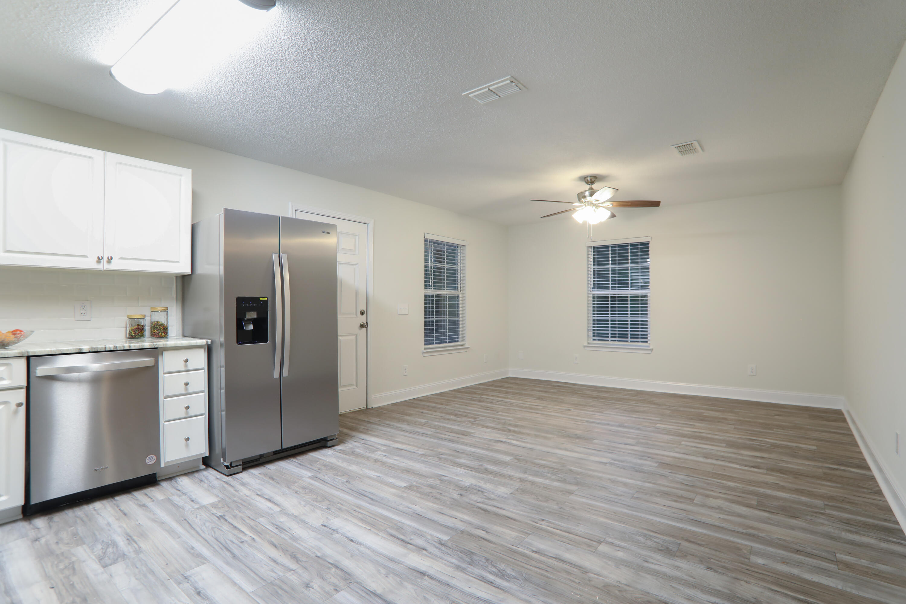 LEGEND POINTE ESTATES - Residential