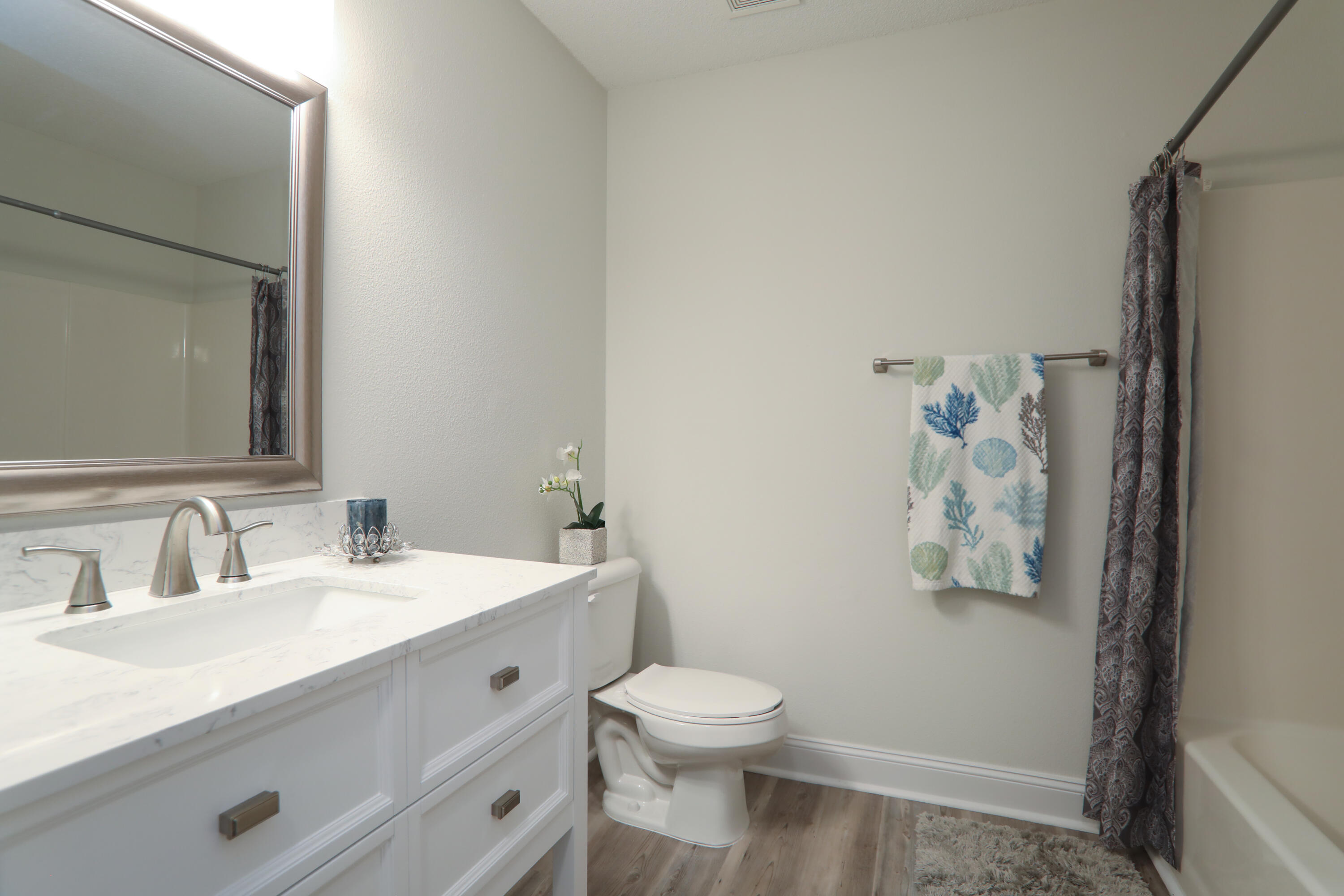 LEGEND POINTE ESTATES - Residential