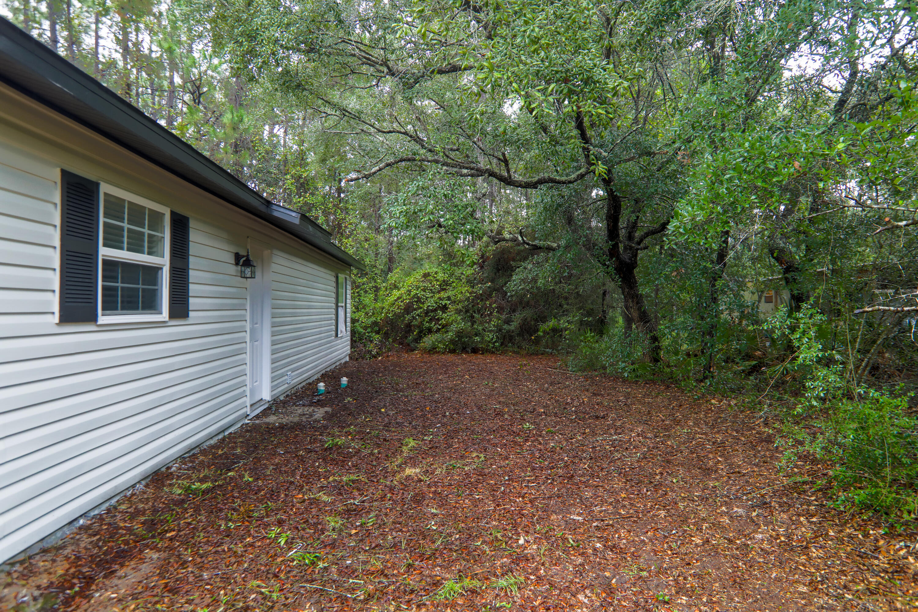 LEGEND POINTE ESTATES - Residential