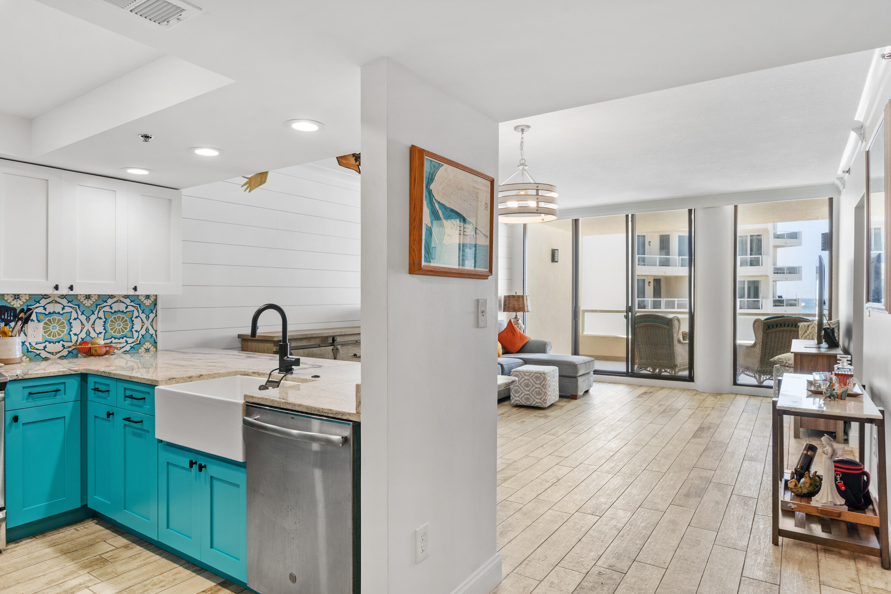 EAST PASS TOWERS CONDO - Residential