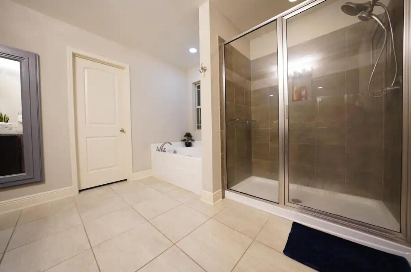 2nd ADD GARNIERS BCH LOT 17 BLK 7 - Residential