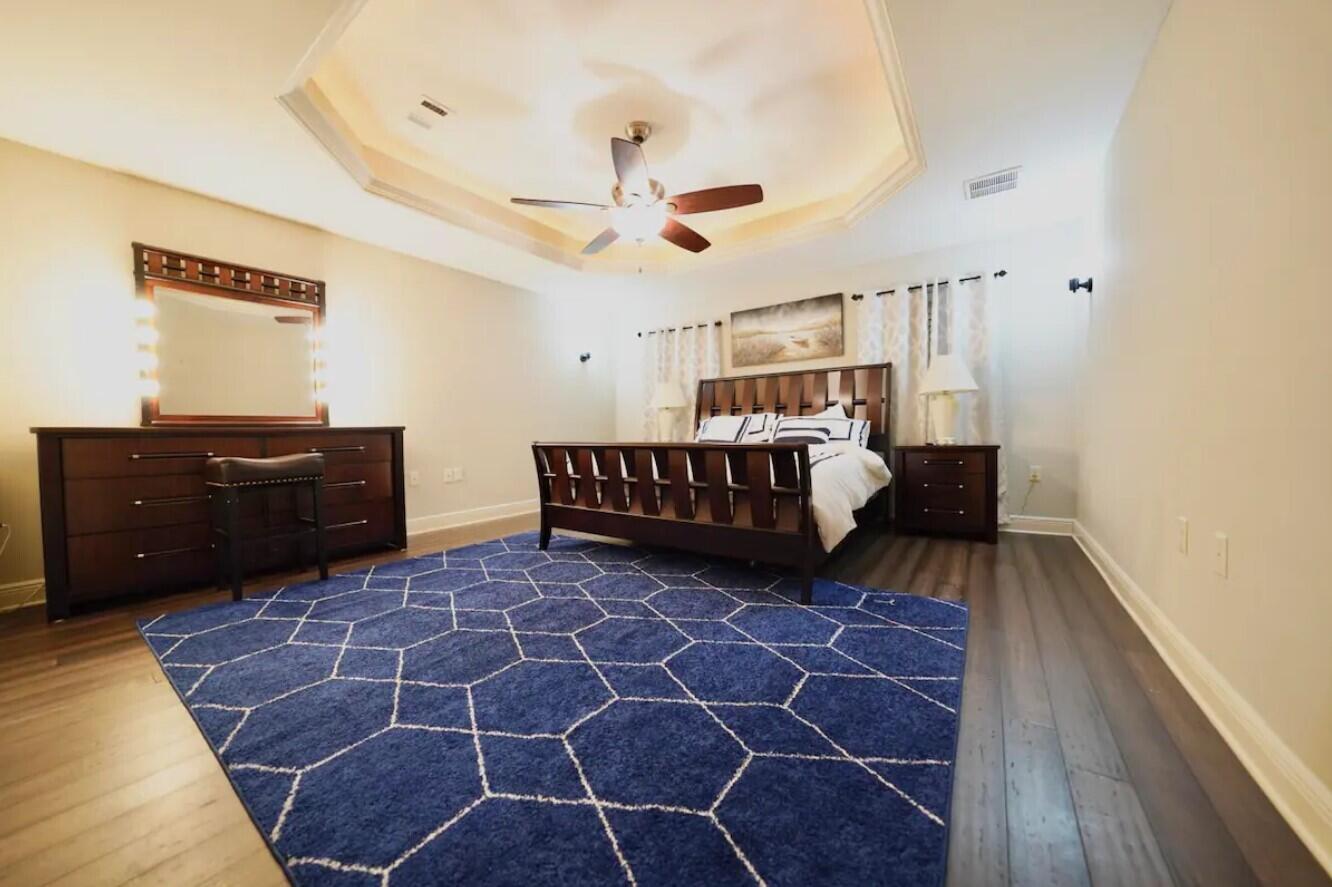 2nd ADD GARNIERS BCH LOT 17 BLK 7 - Residential