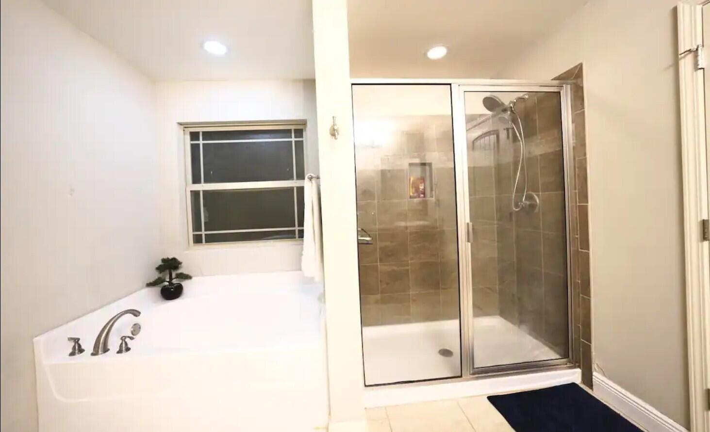 2nd ADD GARNIERS BCH LOT 17 BLK 7 - Residential