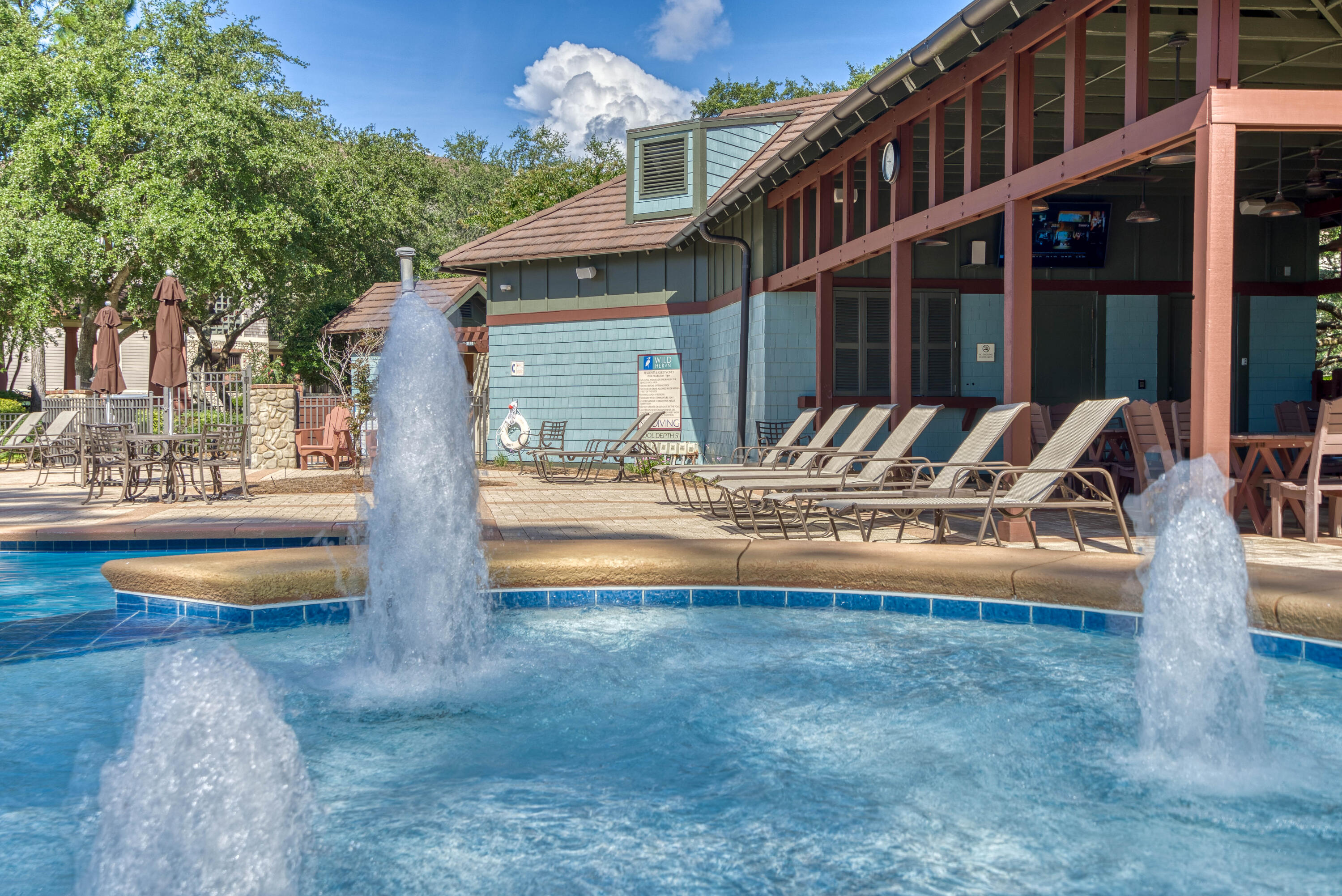 LINKSIDE AT WILD HERON - Residential